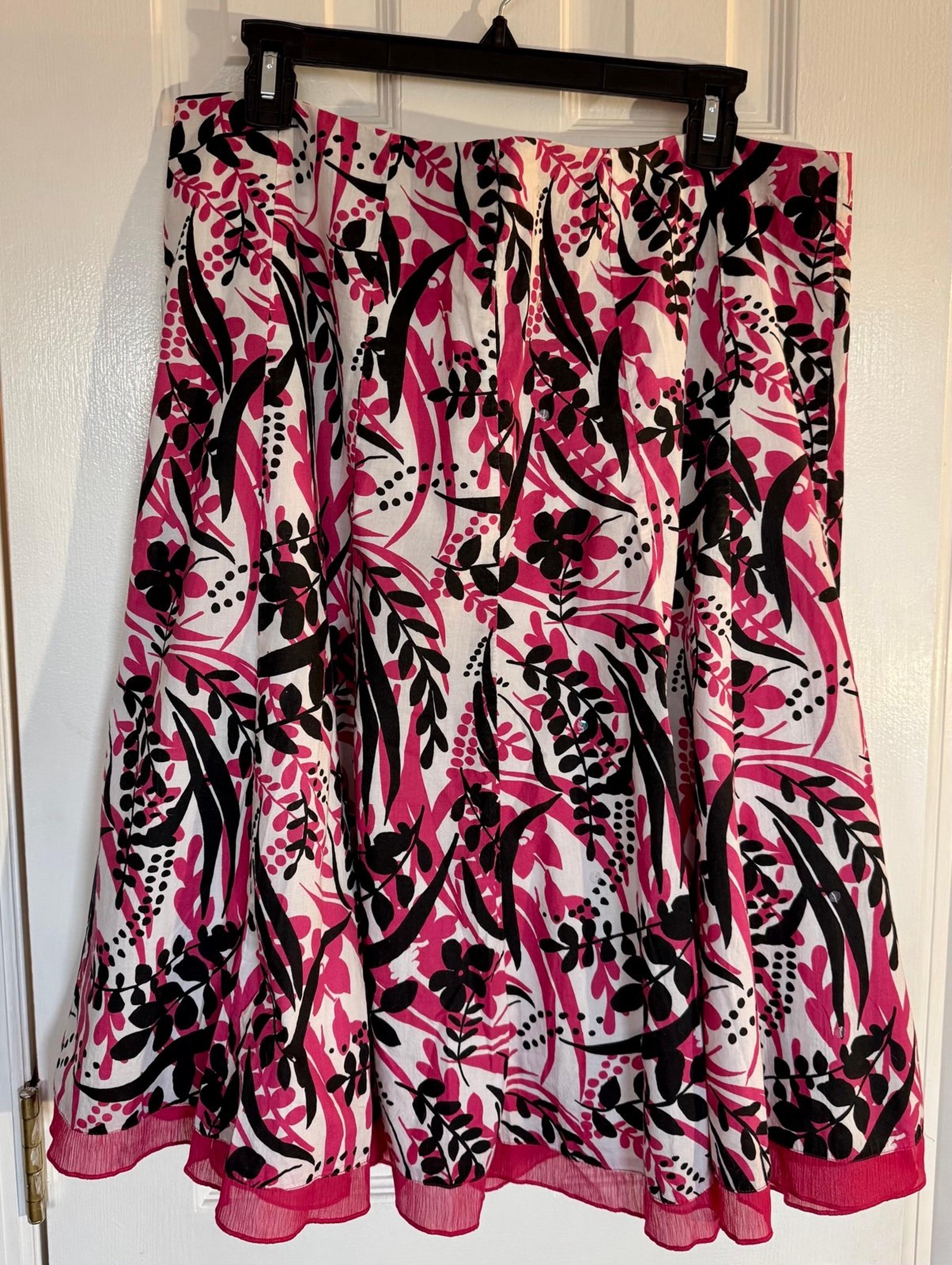 Y2K Fairy Boho Pink White & Black Floral A-line Midi Skirt - Size 12 - Style&Co.