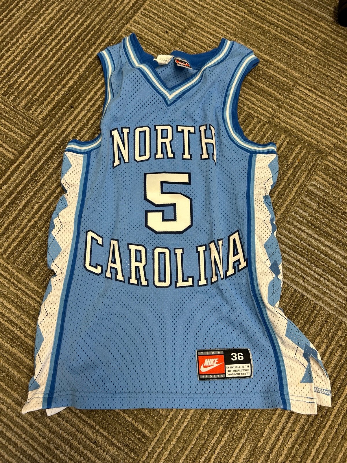 Vintage Nike University of North Carolina Tar Heels Basketball Jersey small blue
