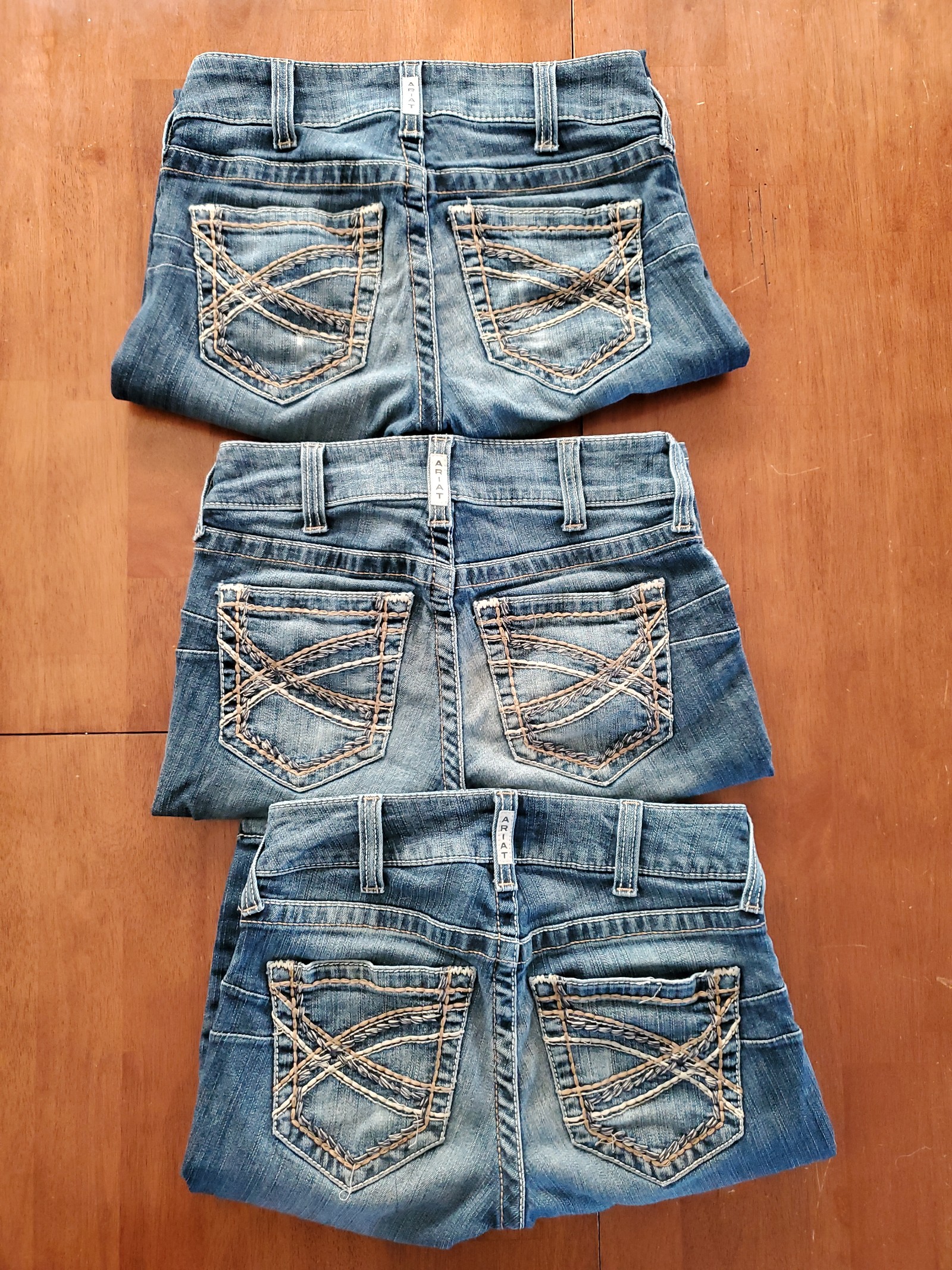 Women's 26R Ariat Real Denim Jeans