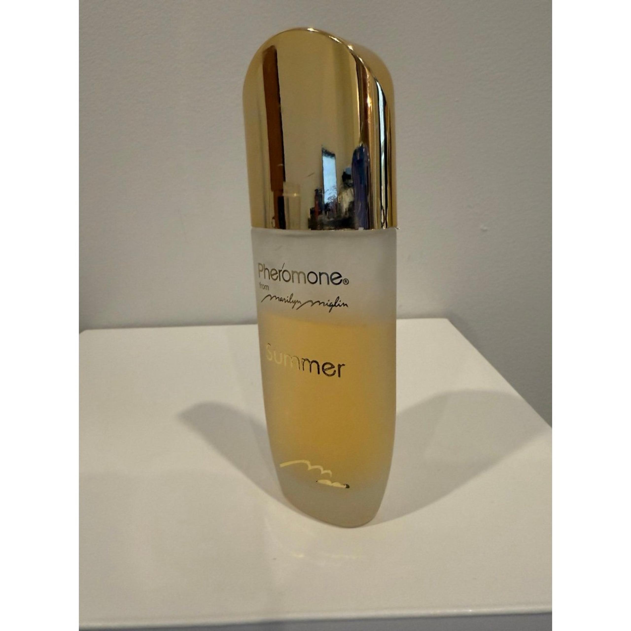 Marilyn Miglin Pheromone Summer Eau de Parfum Spray 1.7 oz / 70% Full Rare HTF *