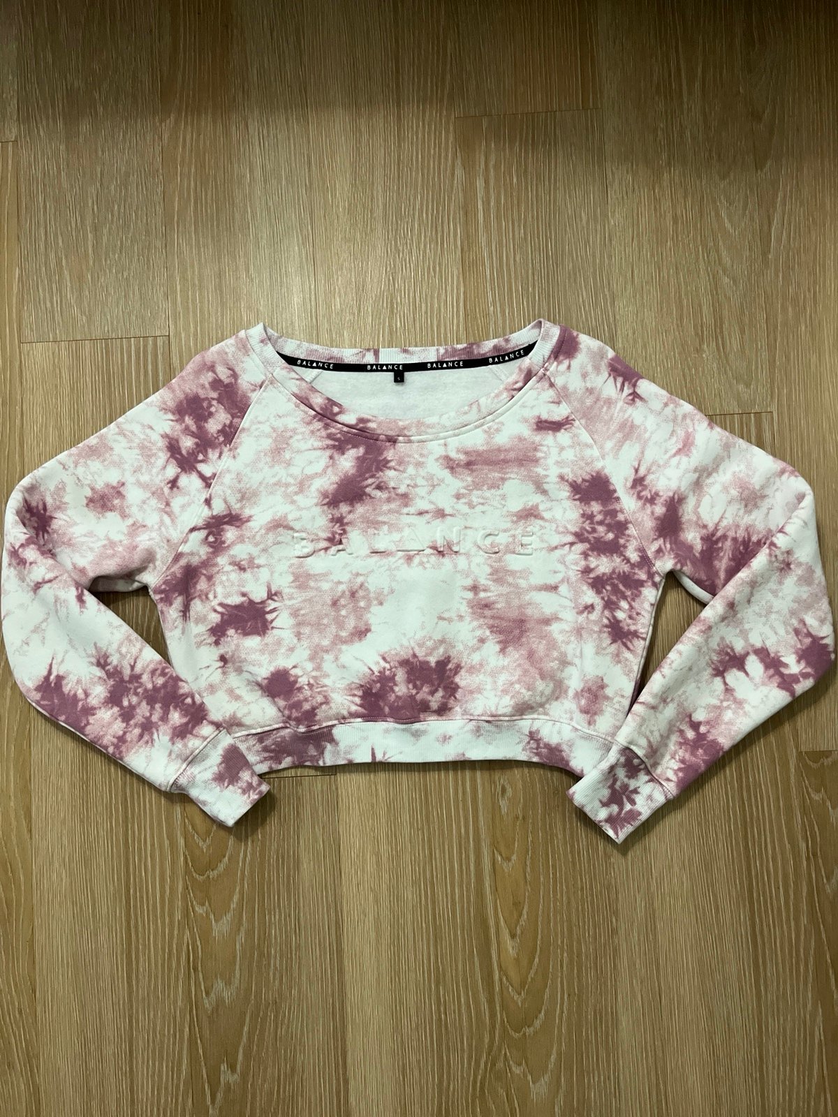 Pink tie dye Balance cropped sweatshirt