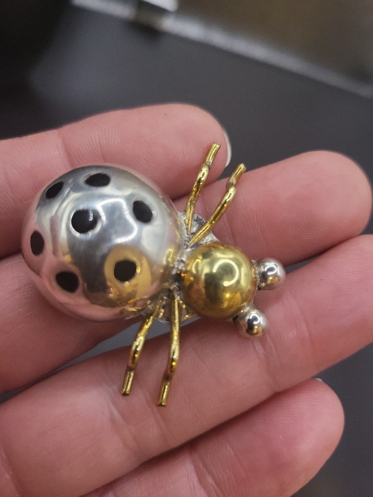 VTG HVY STERLING SILVER LADYBUG BROOCH #A142