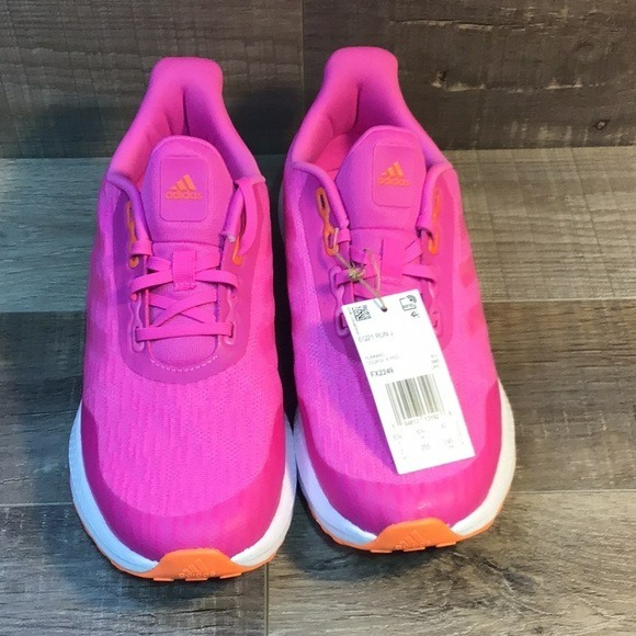 Adidas - EQ21 Run J FX2249 Size 5.5 NWOB