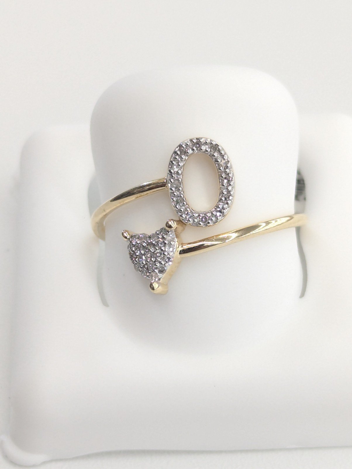 Real Diamond 10kt Yellow Gold Initial O Ring For Women