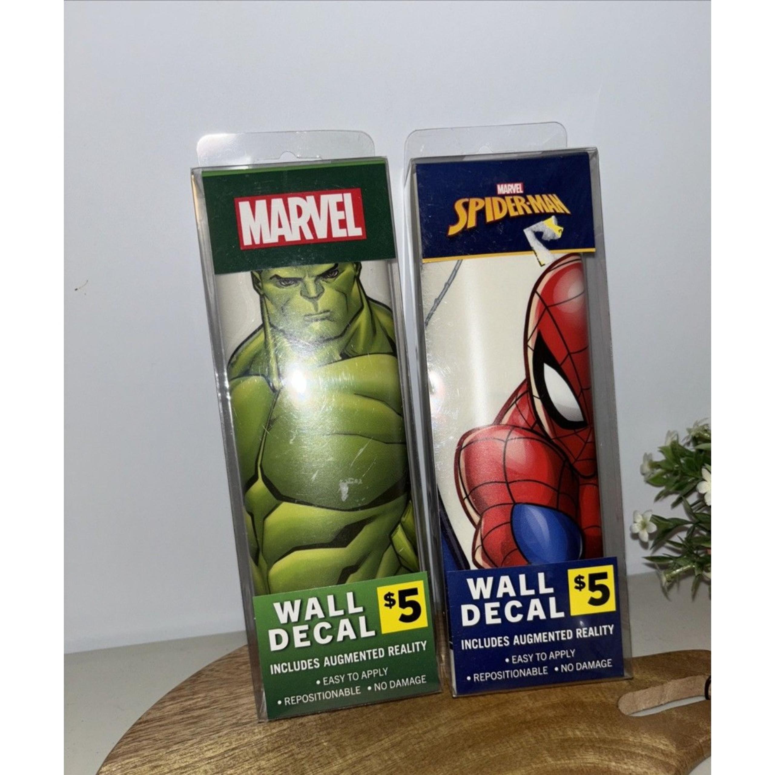 Marvel Wall Decals Spider Man & Hulk -Repositionable-No Wall Damage NIP Bedroom
