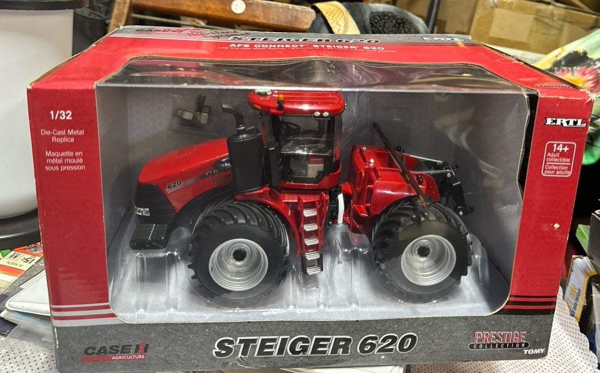 Case Steiger 620 1/32 die cast ertl