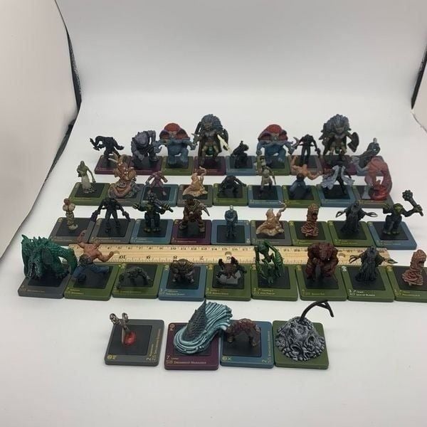 Dreamblade Miniatures Lot of (40) Figures, Wizards 2006