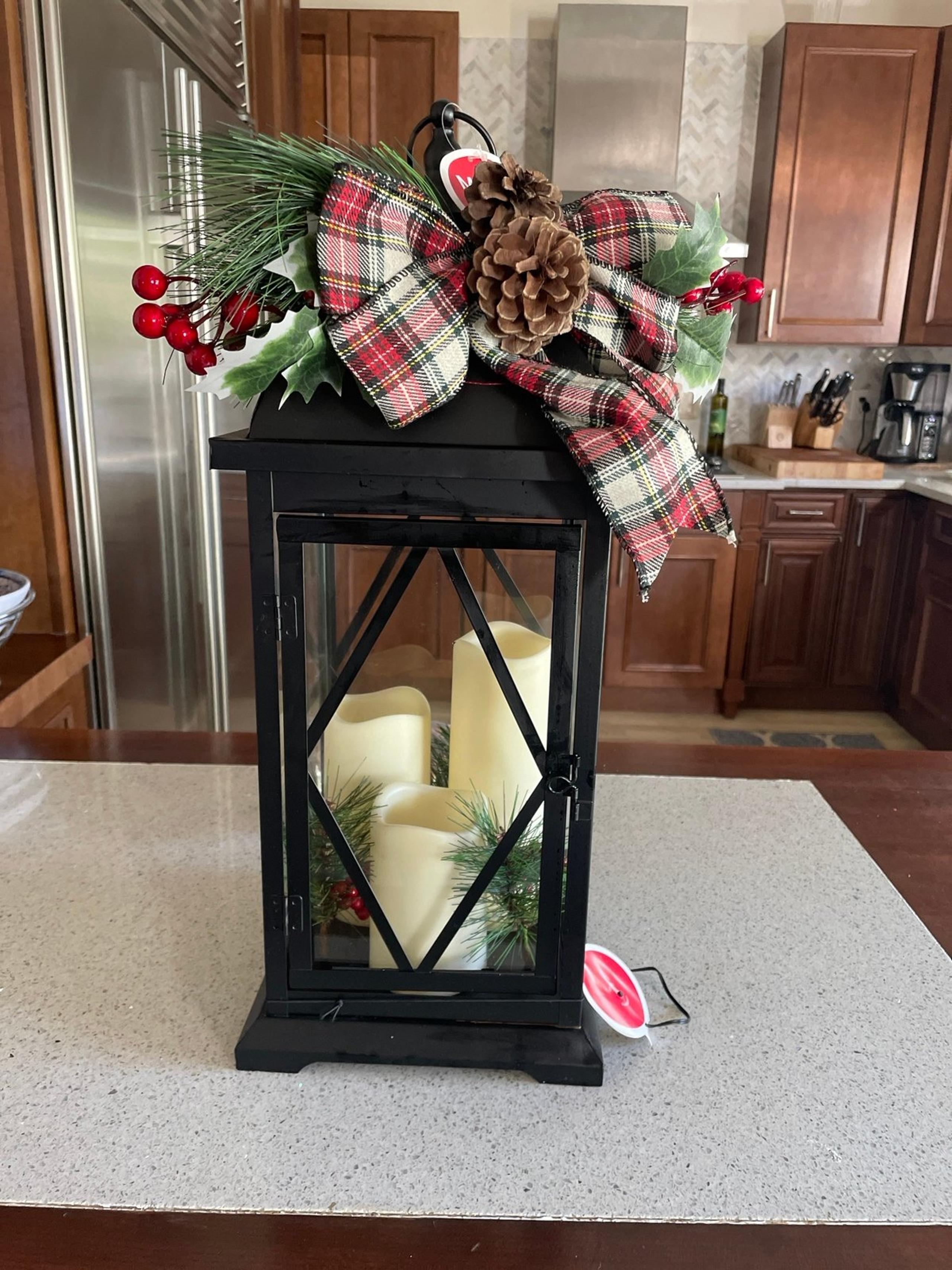 Christmas Lantern Gorgeous 3 Led Candles