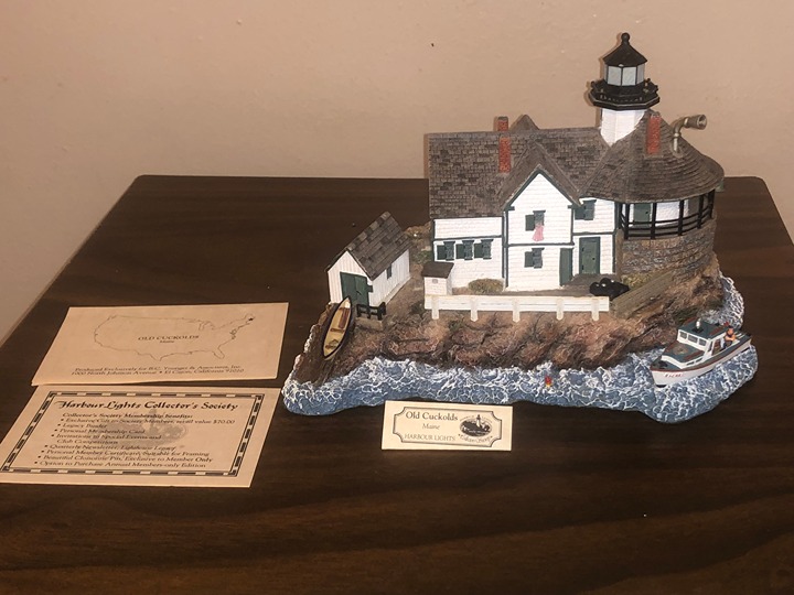 Harbour Lights Collector Society Old Cuckolds, ME Lighthouse