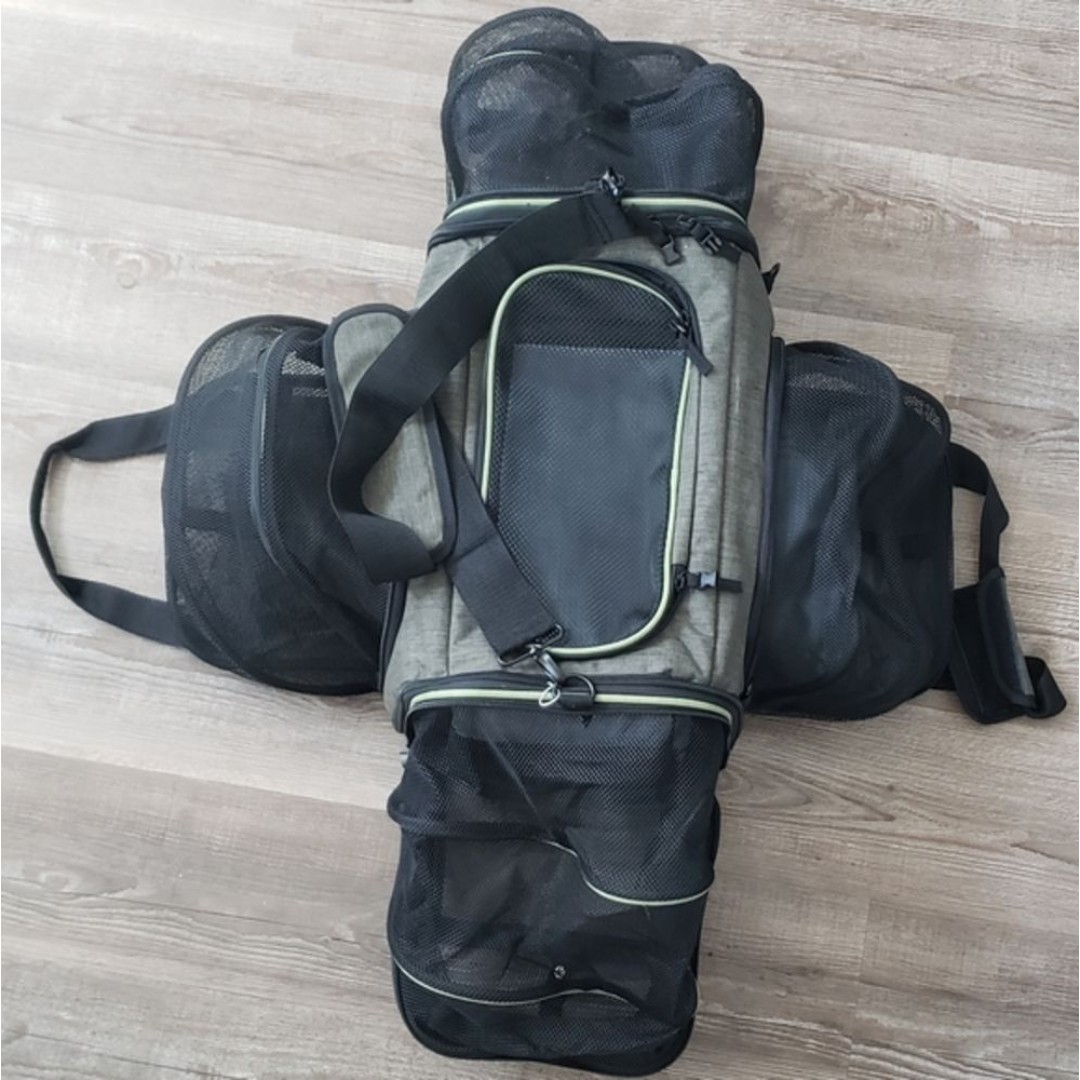 dog carrier Puppycare deluxe pet carrier with hand and shoulder straps
