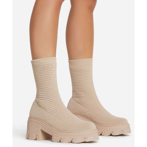 WOMENS RIBBED KNIT CHUNKY LUG SOLE SOCK BOOTS Nude Size 10