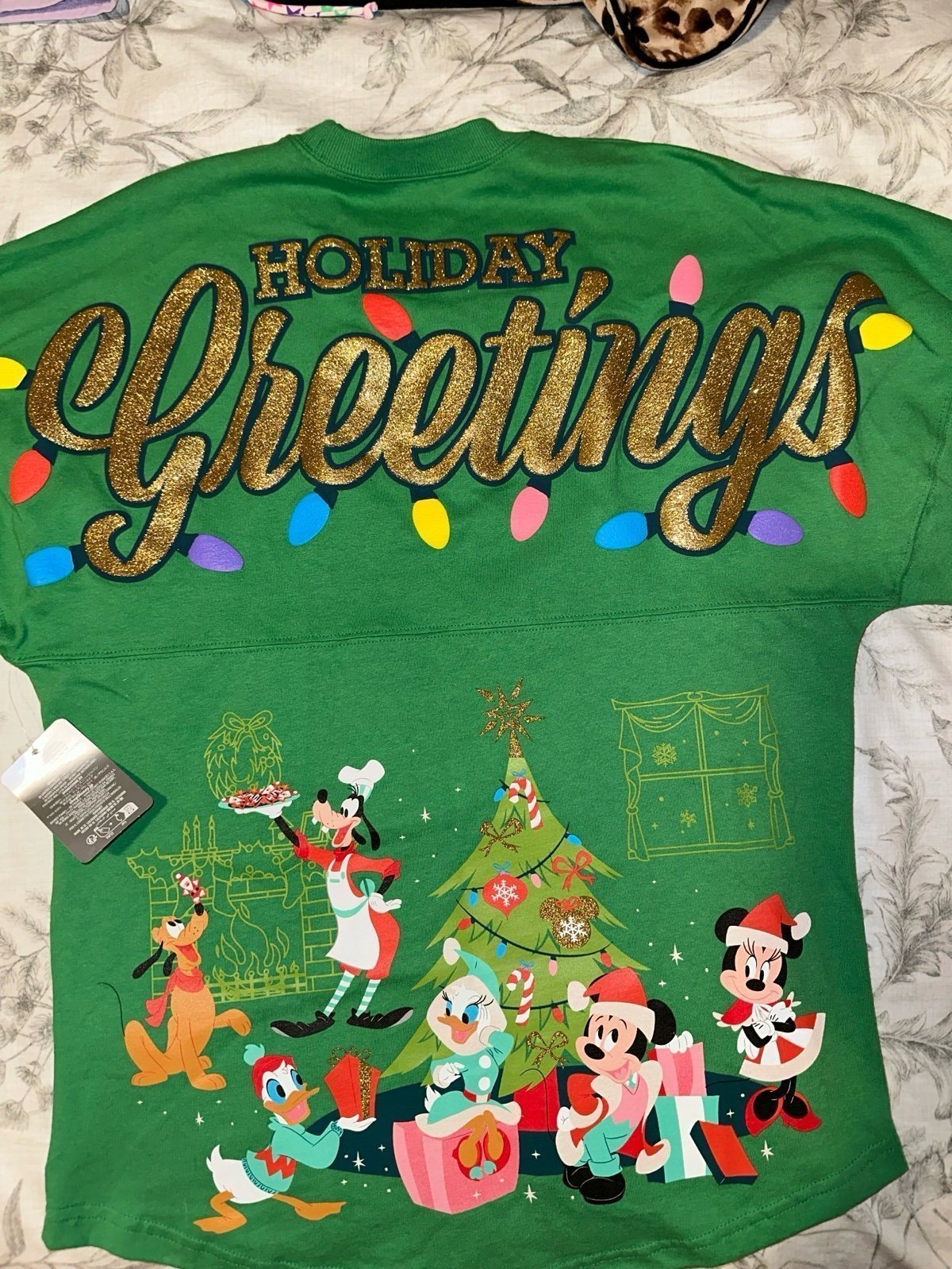 disney holiday greetings spirit jersey XS new with tags