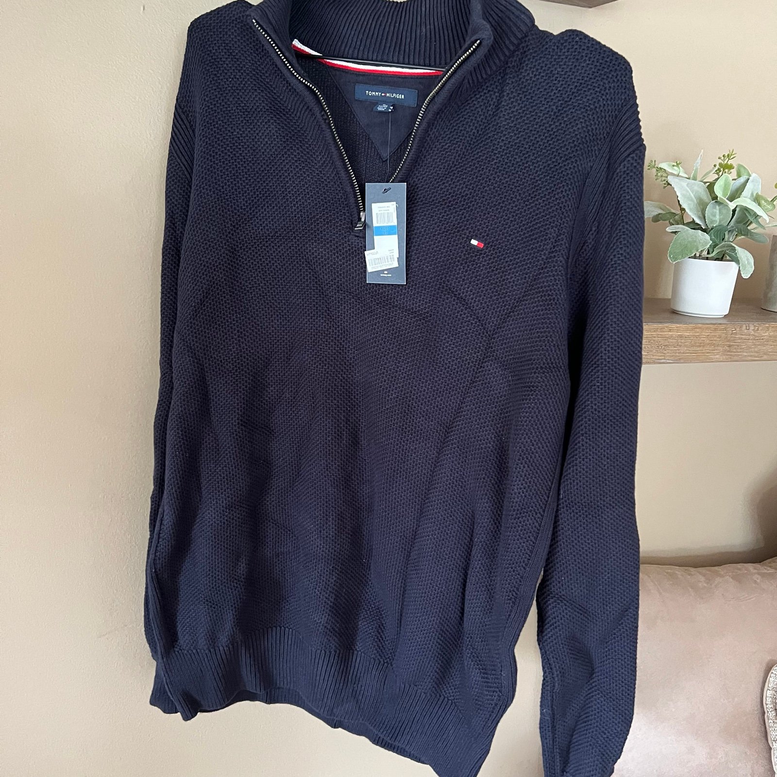 Tommy Hilfiger sweater