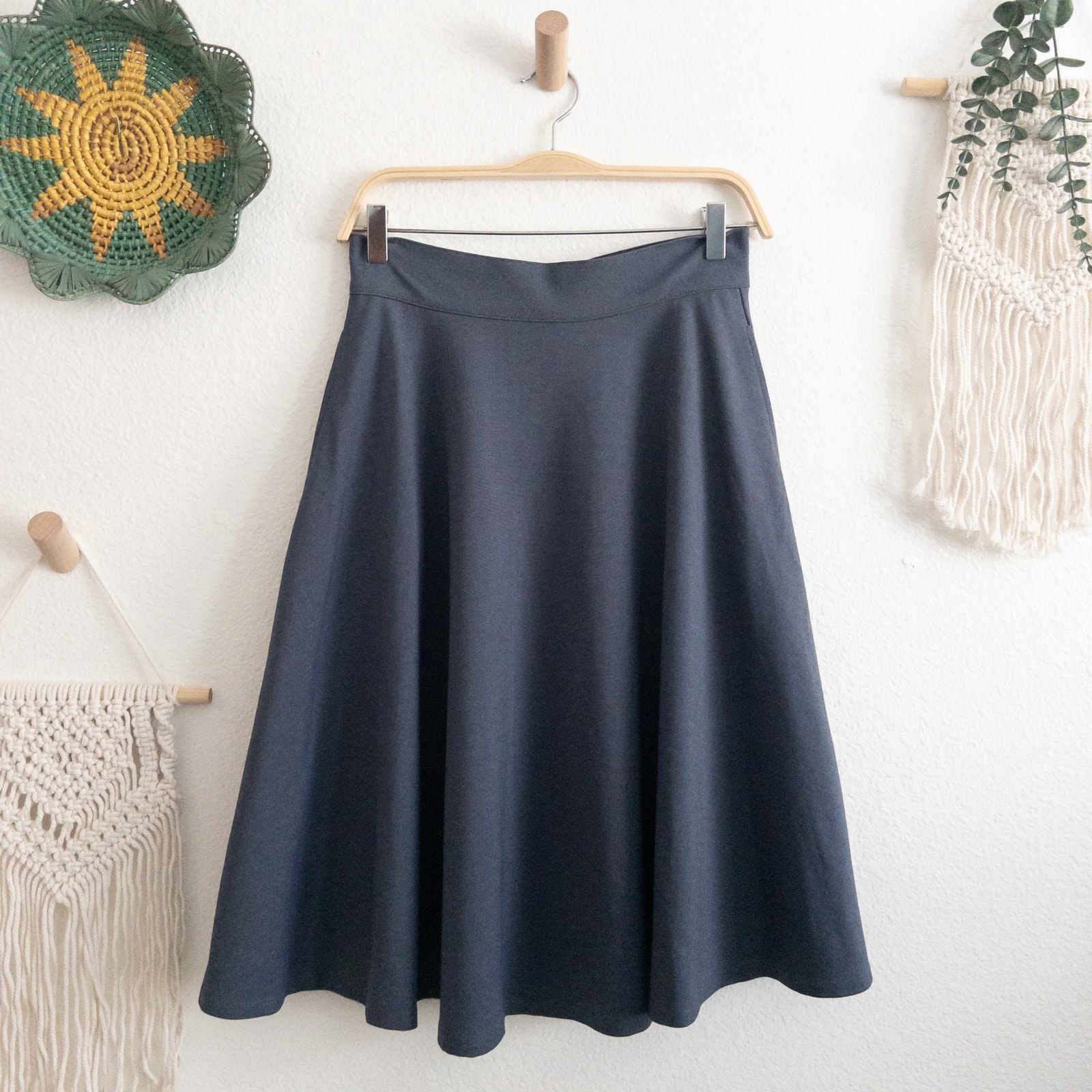 Retrolicious Blue Chambray Knit A-Line Skirt Size Small