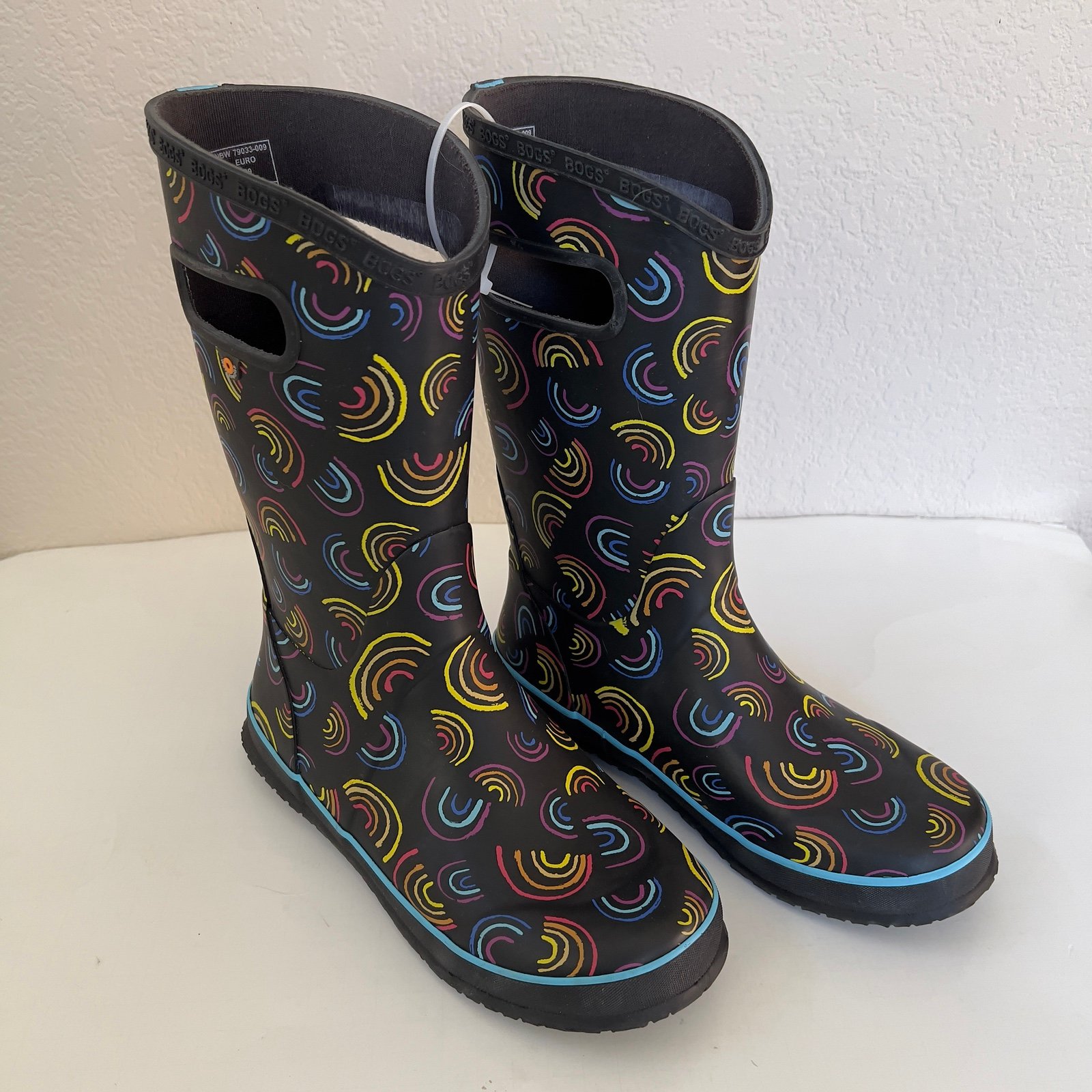 NWOT Bogs rain boots