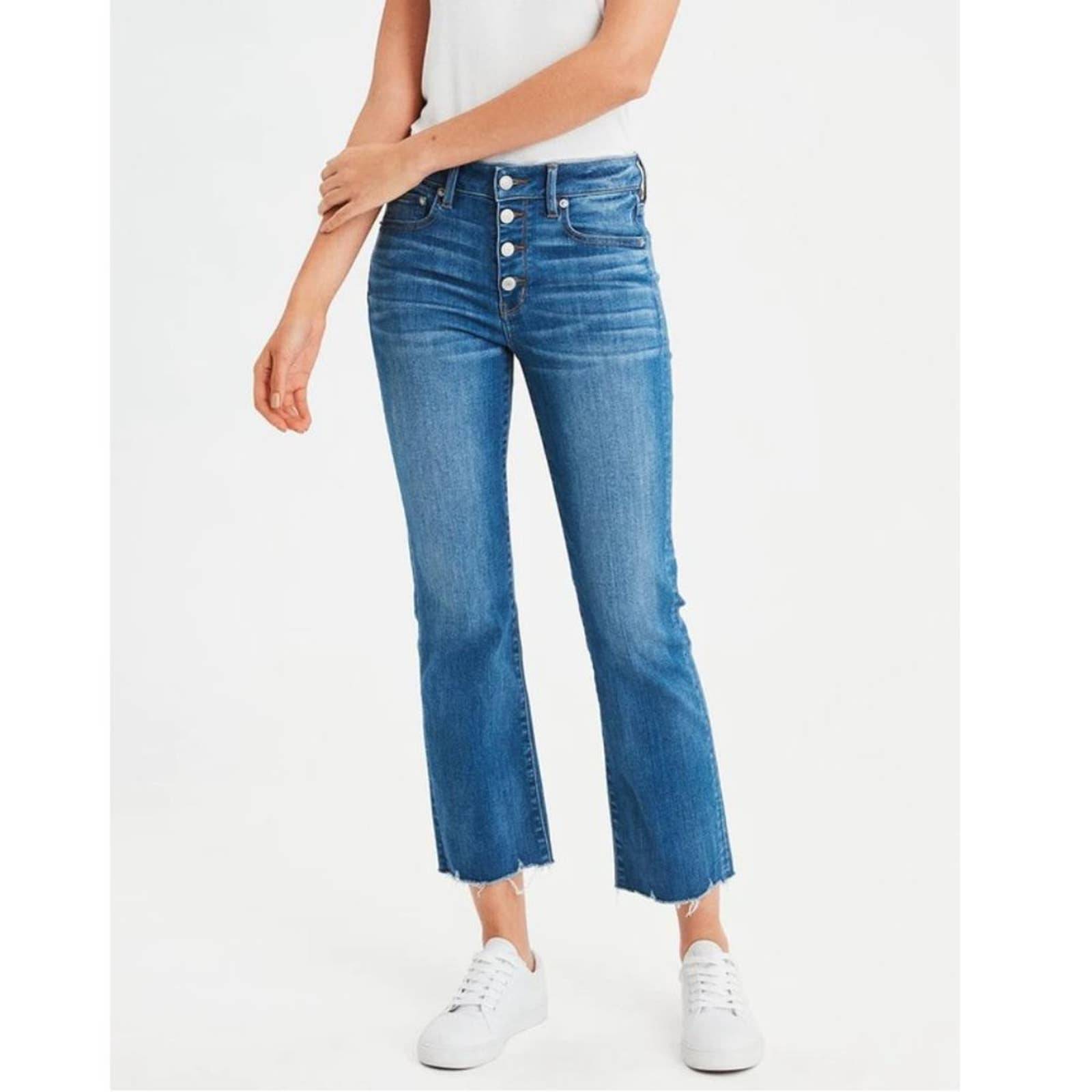 AMERICAN EAGLE Hi-Rise Crop Flare Button Fly Jeans