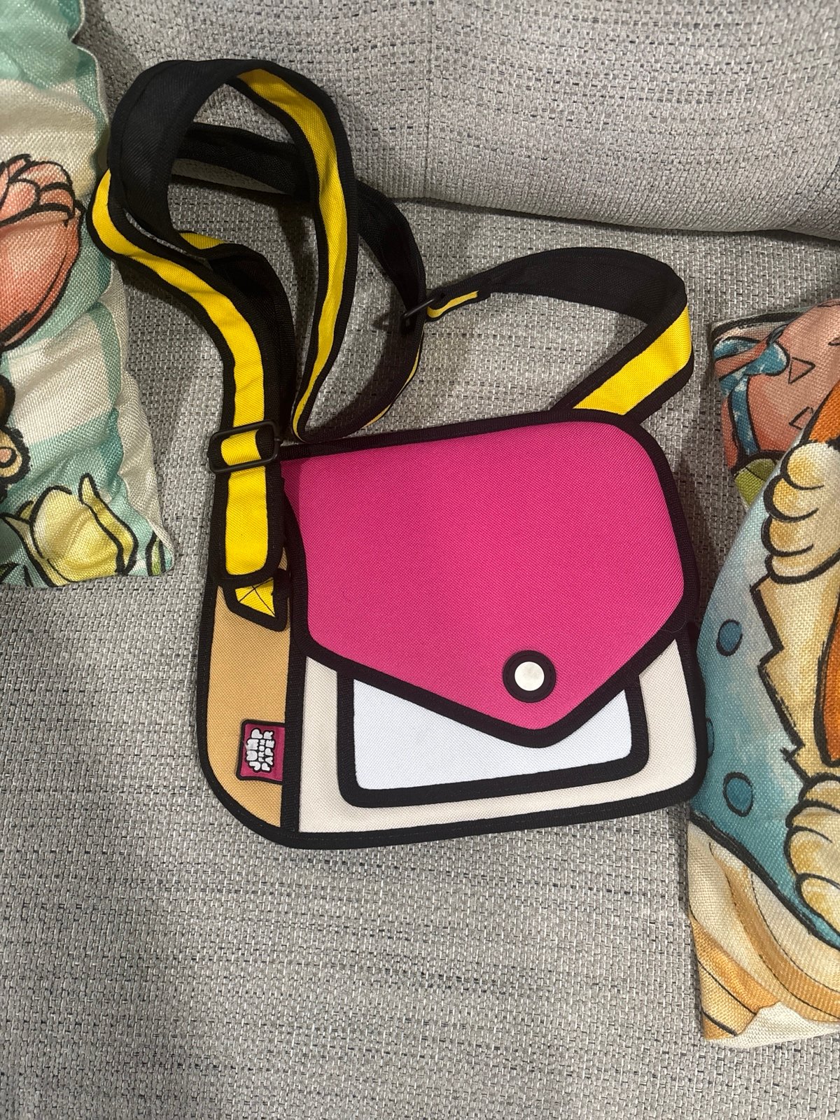 Jump From Paper 2D Bag
