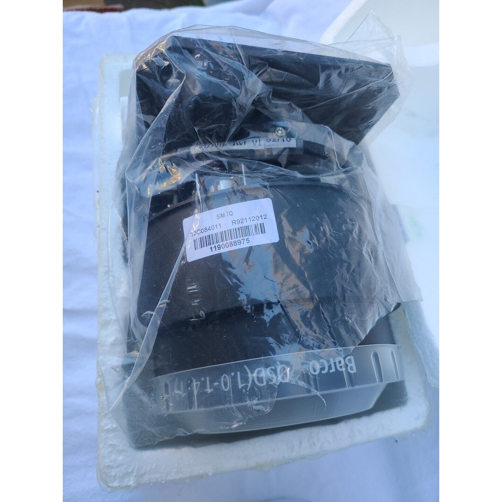 NEW Barco R92112012 projector lens for SIM 7Q QSD(1.0-1.4:1)