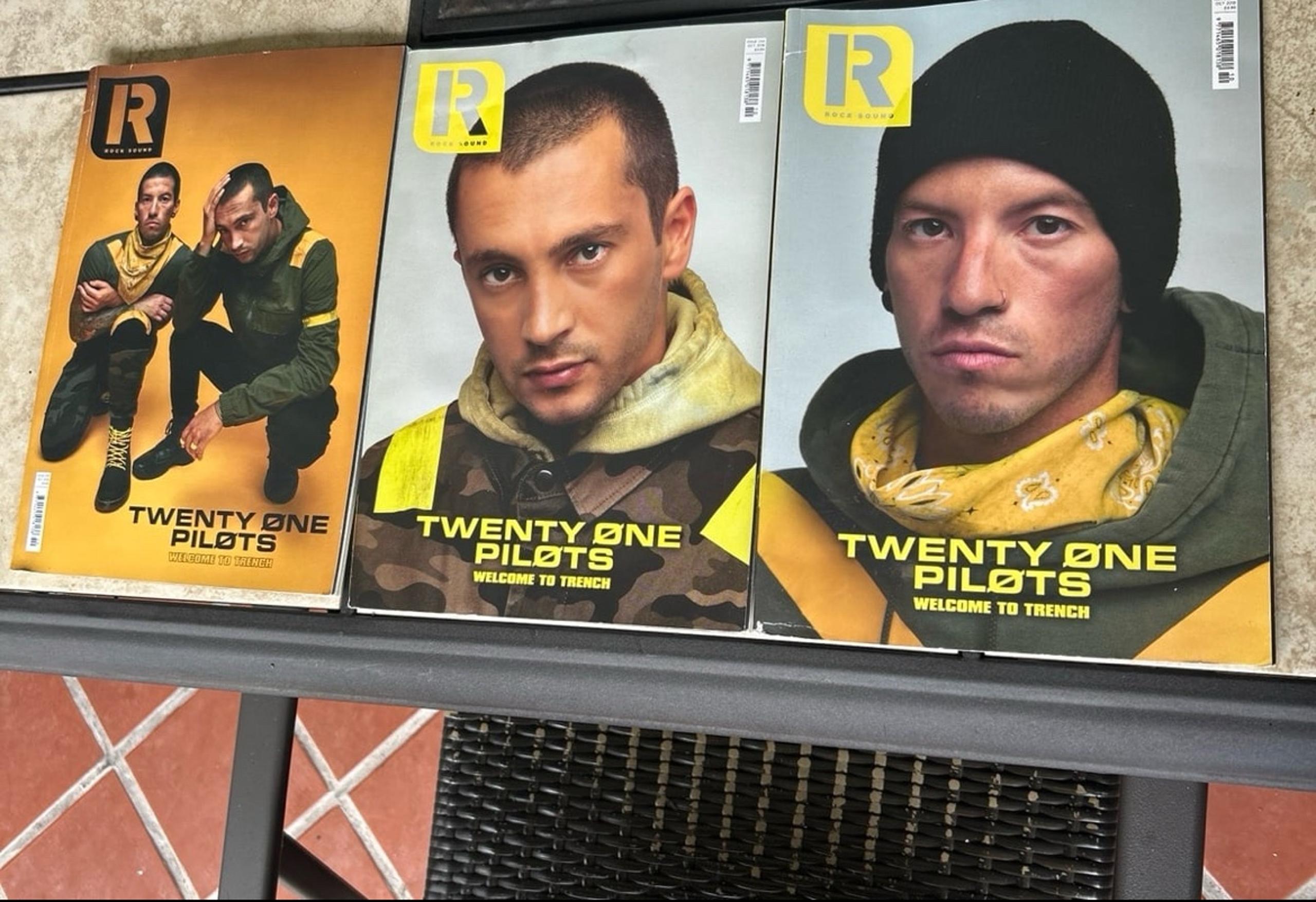Twenty one pilots magazines