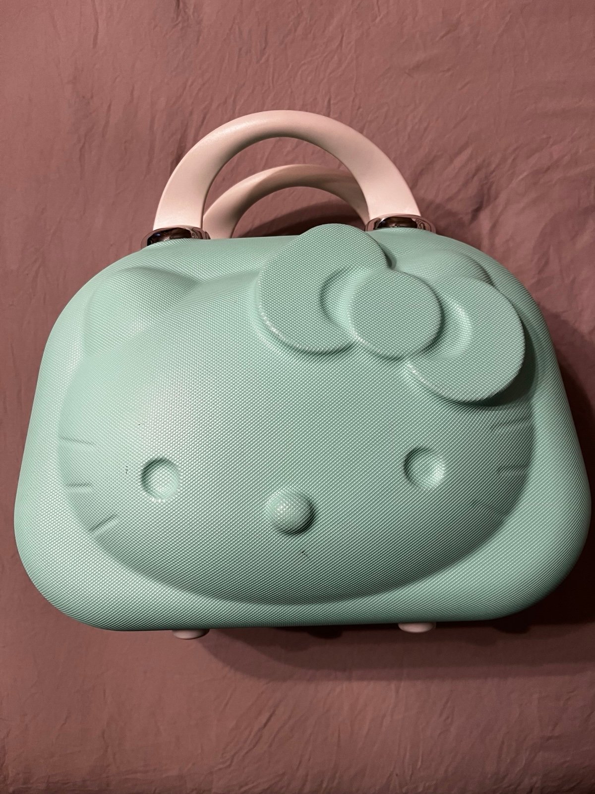 Like NEW Hello Kitty travel bag for makeup, jewelry, etc