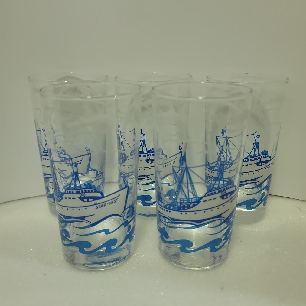 Vintage 1950s Libbey Star-Kist Sailboat Tumblers