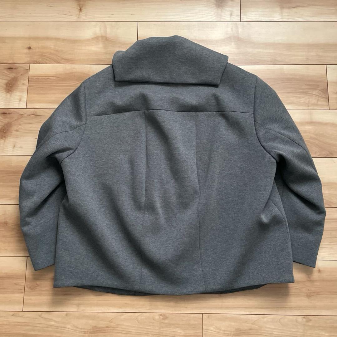 ENFOLD FLAT-COLLAR SILHOUETTE COAT