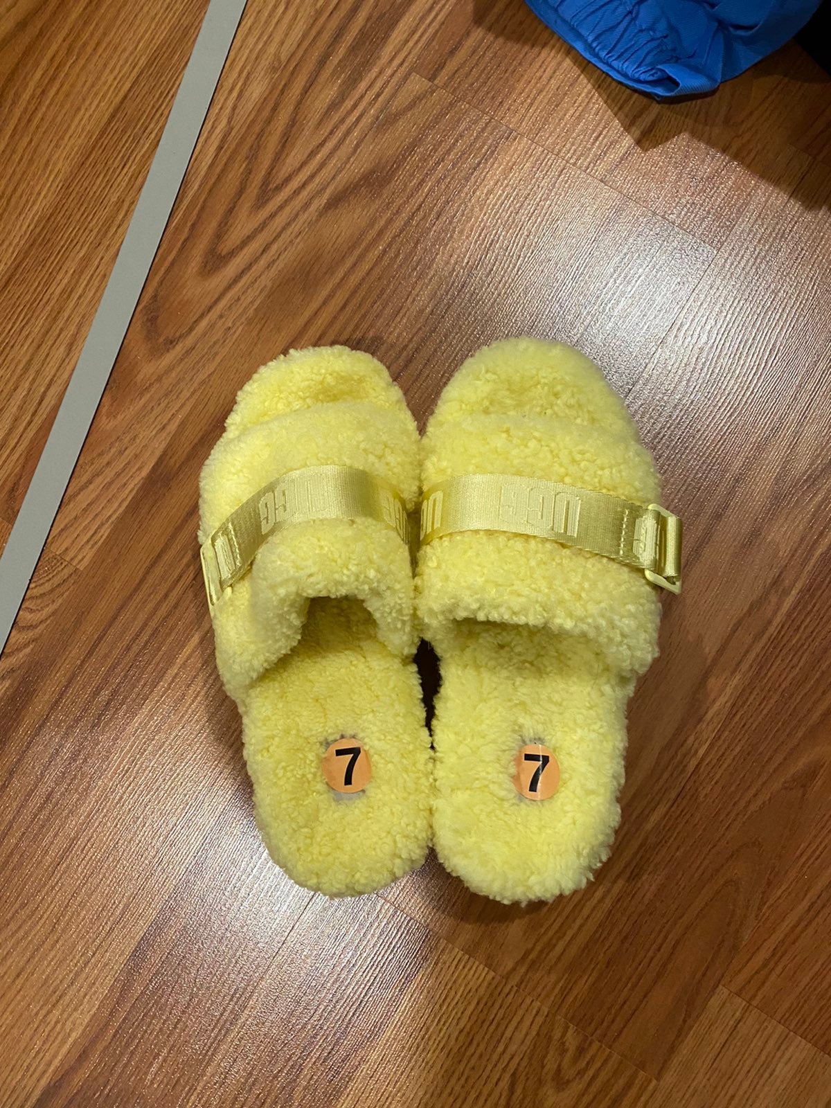 UGG yellow fuzzy sandals slipers shoes 7 new