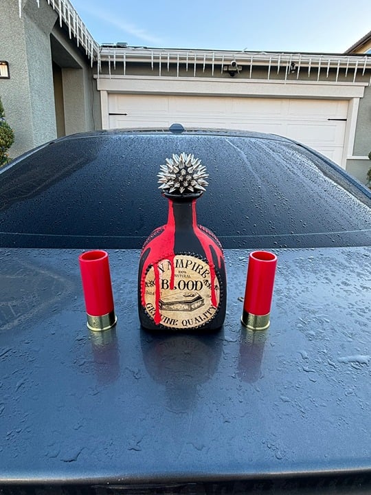DIY Gothic Vampire Hunter Set- Liquor Container & Shot Glasses (shotgun bullets)