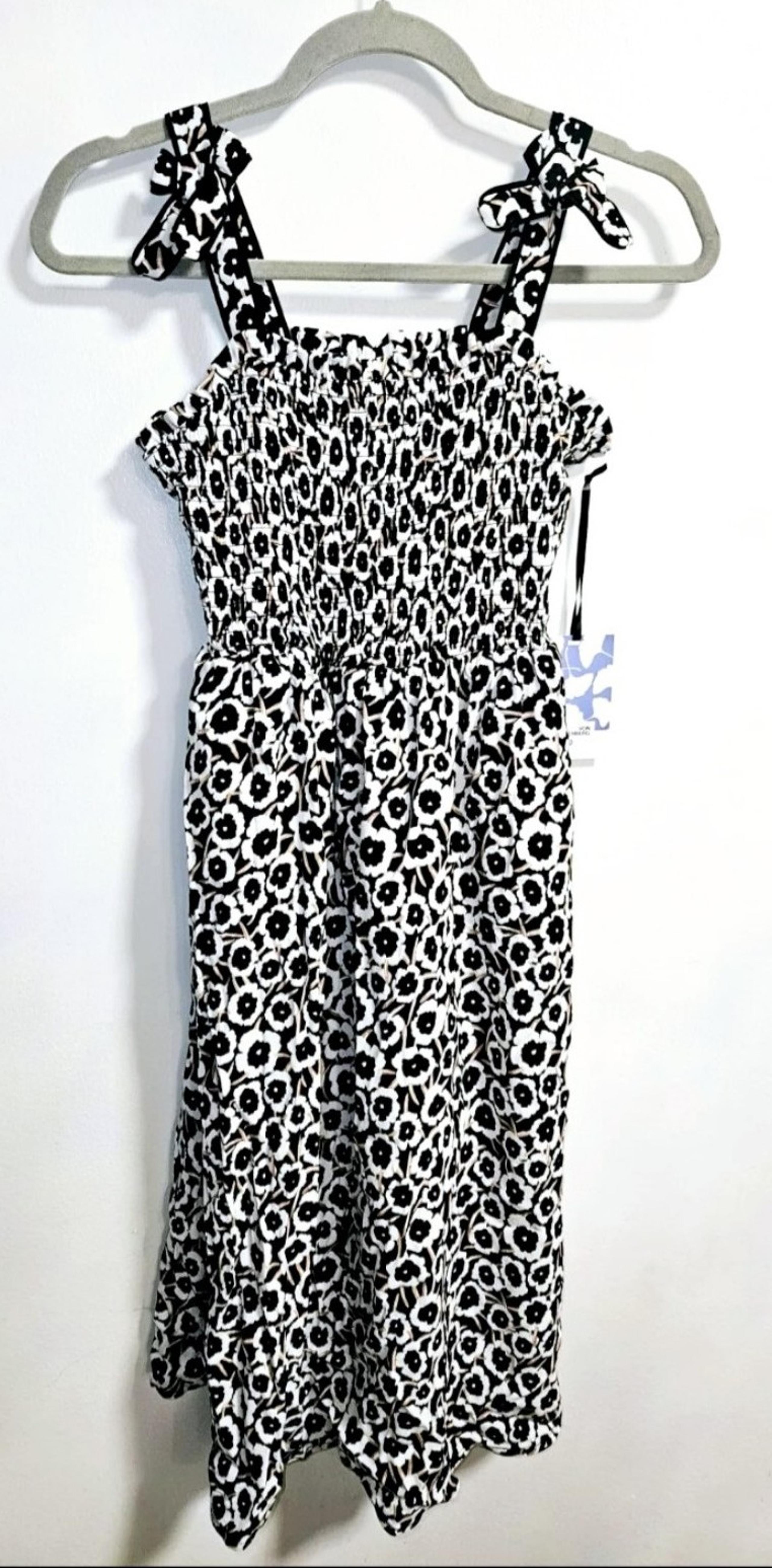 NWT Diane Von Furstenberg Taget Girls Dress