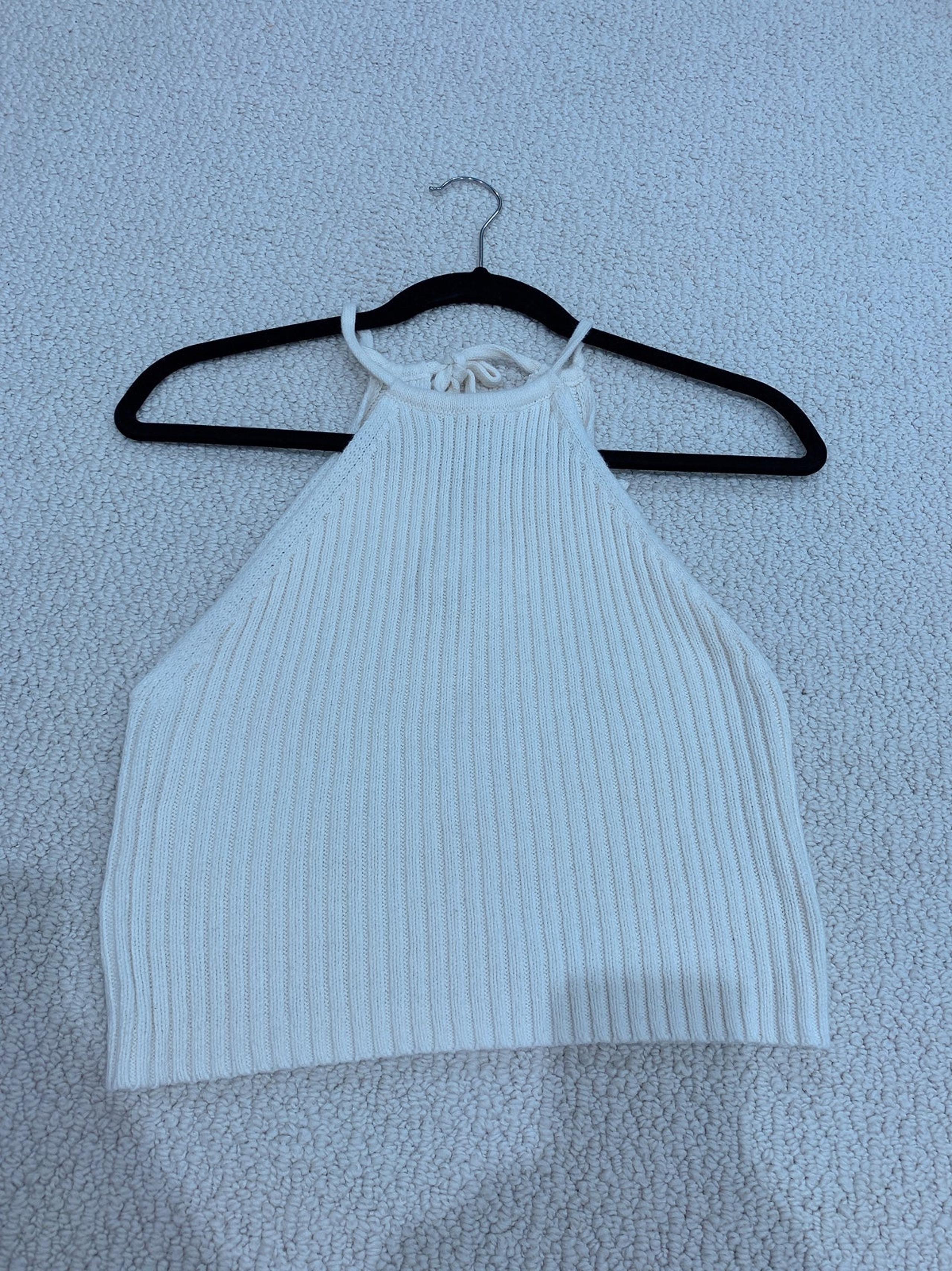 La hearts halter knit top