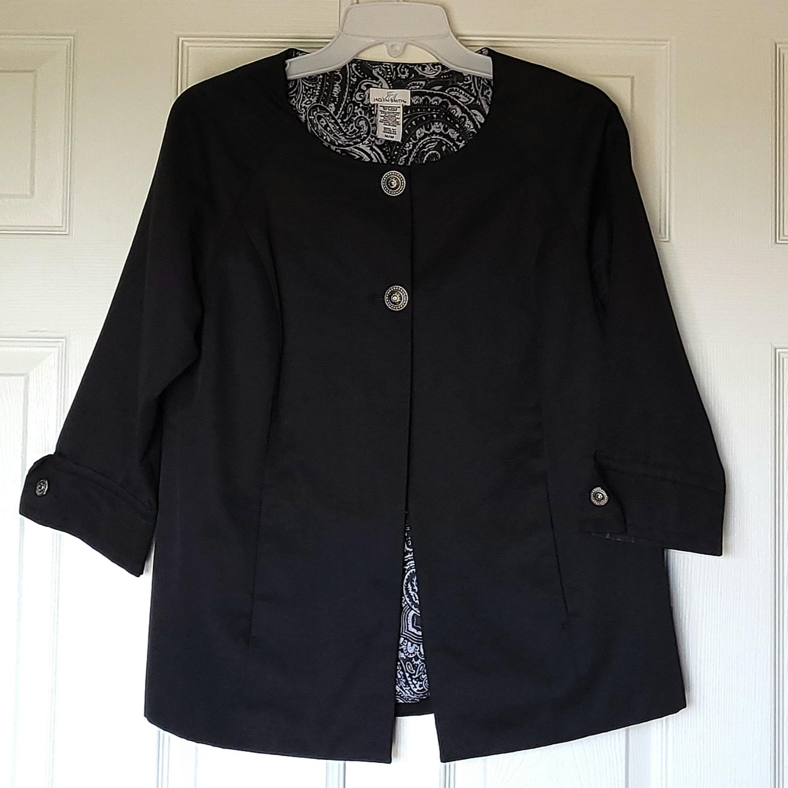 Jaclyn Smith M Two Button Black Pocket Blazer Jacket with Paisley Pattern Lining