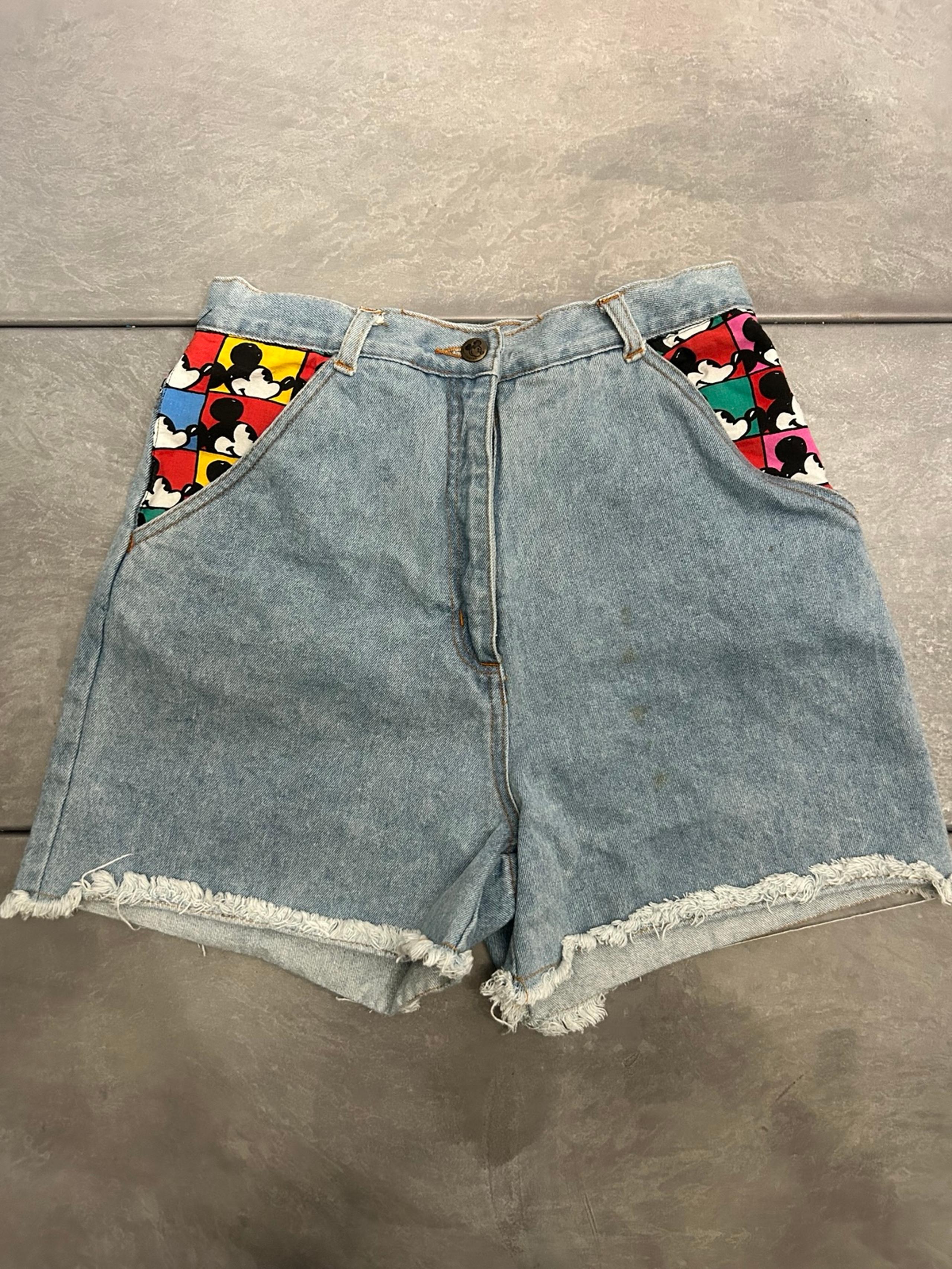Vintage Mickey Mouse jorts