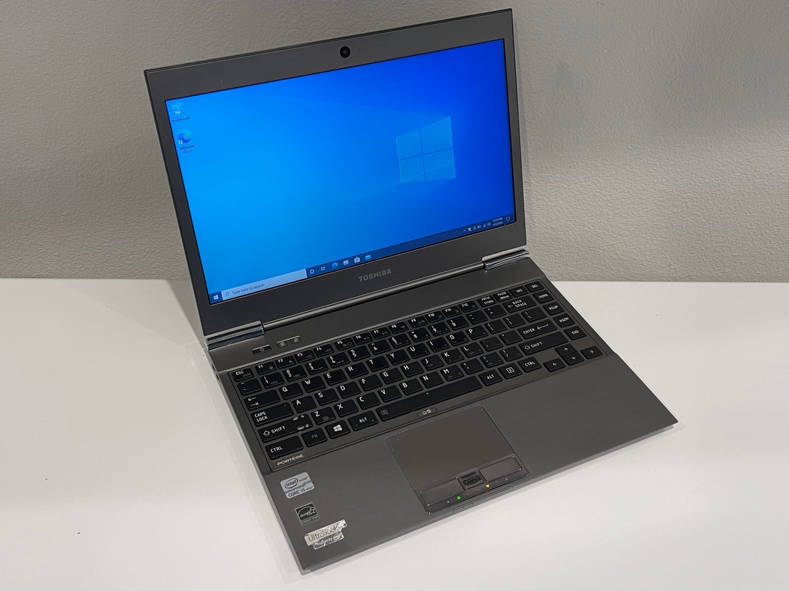 Toshiba Portege Ultrabook Core i5 V Pro