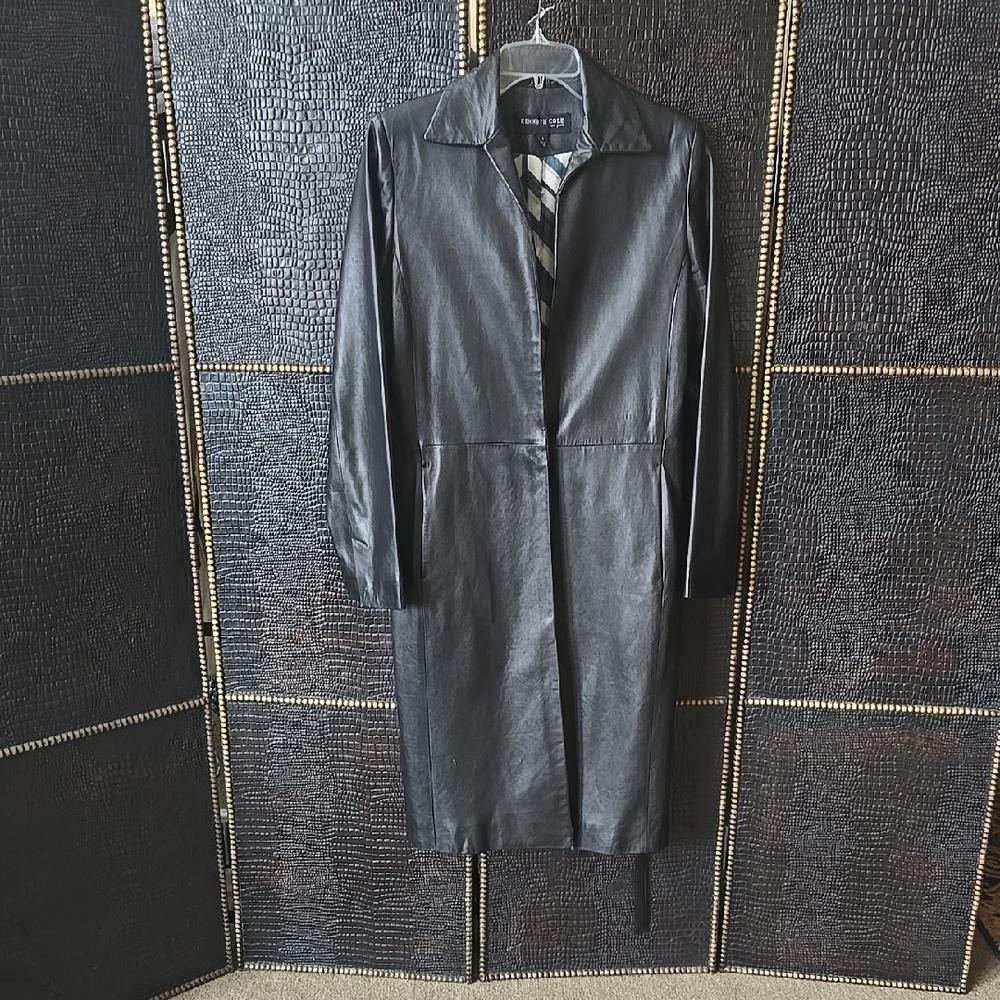 Kenneth Cole Black Trench Coat Timeless Elegance