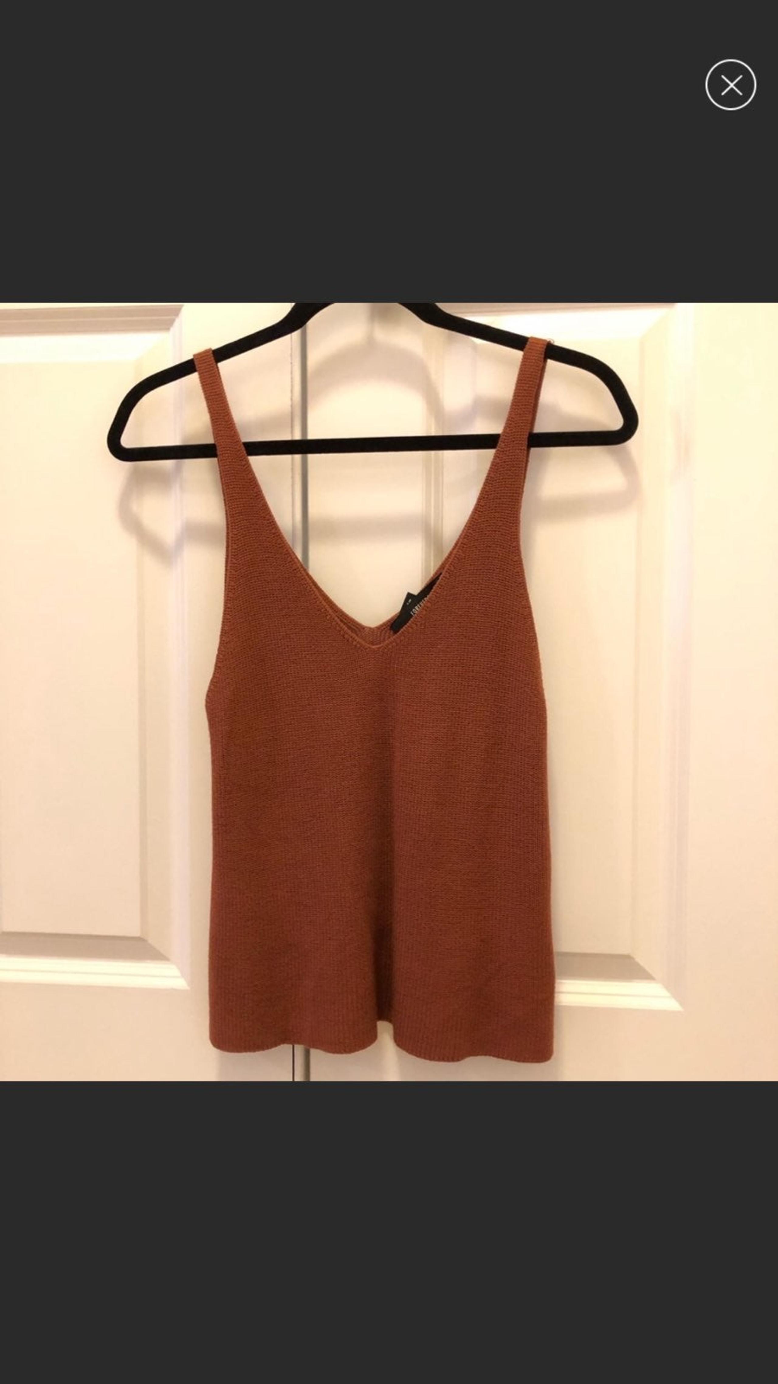 Forever 21 v neck Tank Top