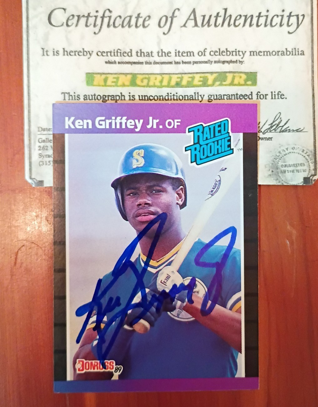 1989 Donruss Ken Griffey, Jr. Autographed Rookie Card w/COA
