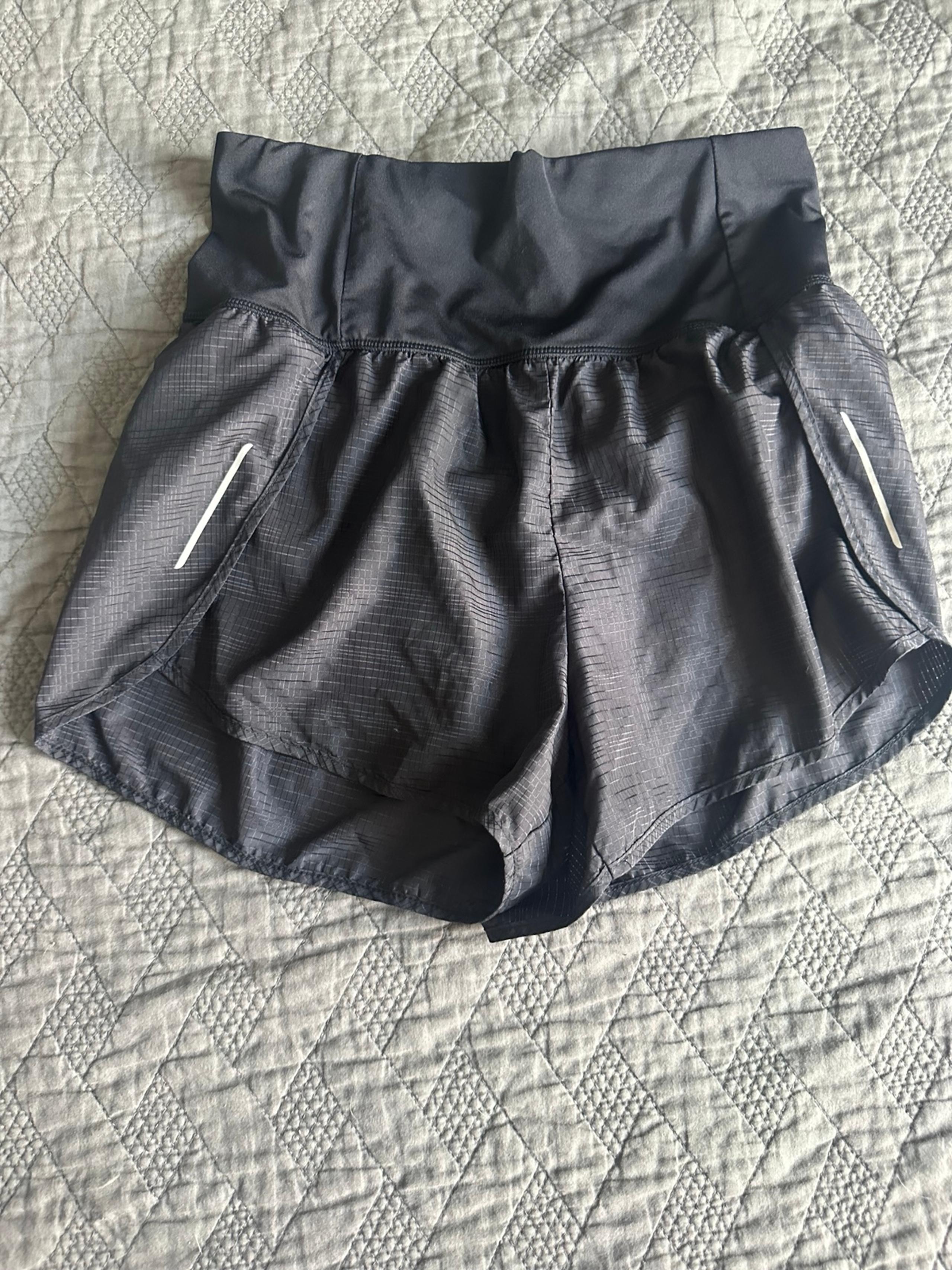 Athletic shorts