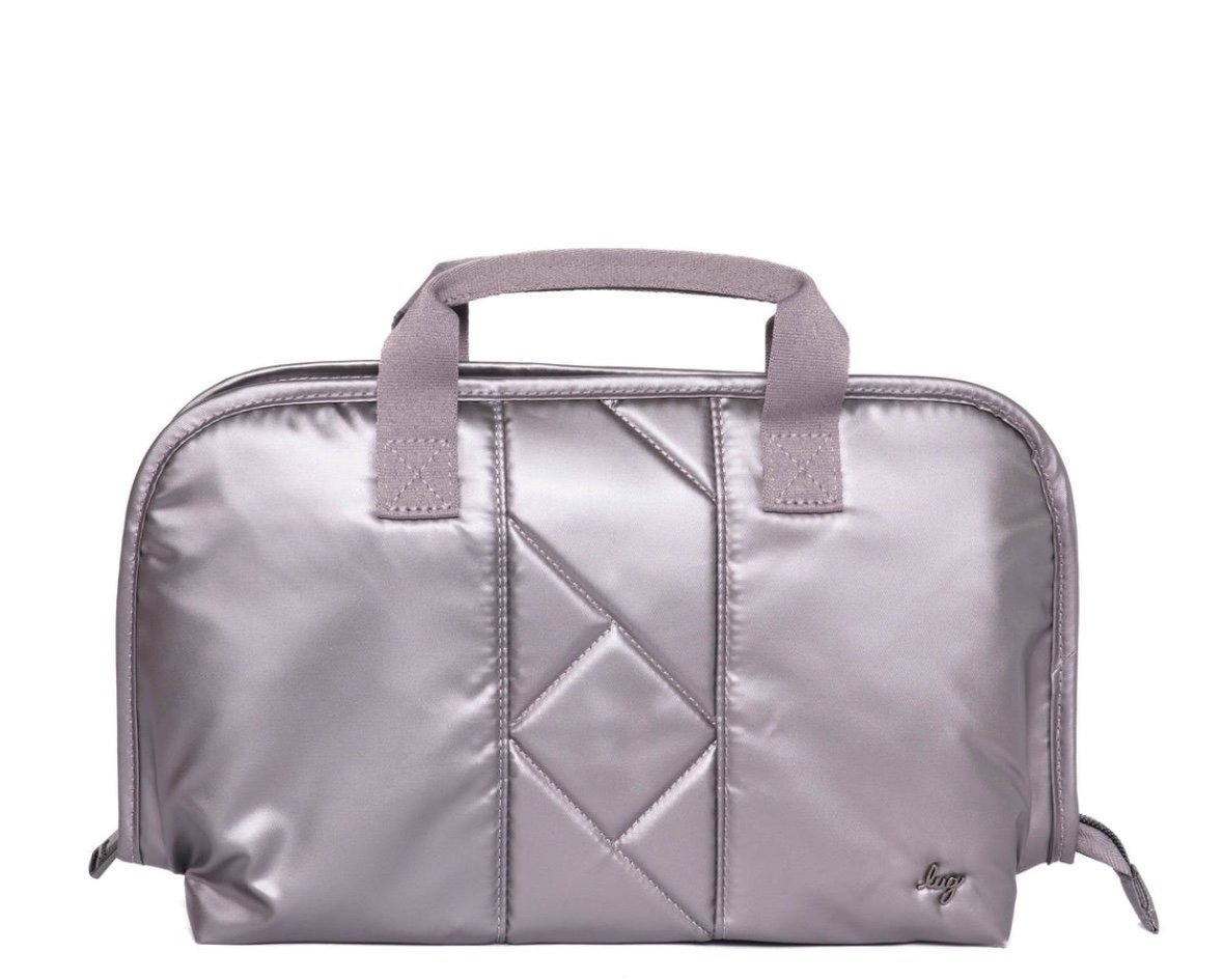 Lug Flash SE Cosmetic Case Metallic Pearl NWT