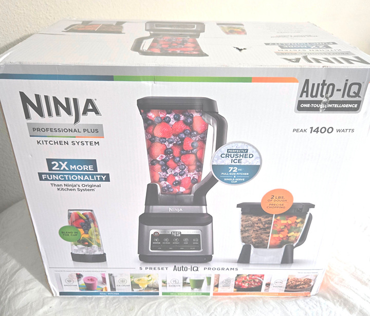 Ninja Professional Plus Kitchen System With Auto-iQ. 1400 watts Blender