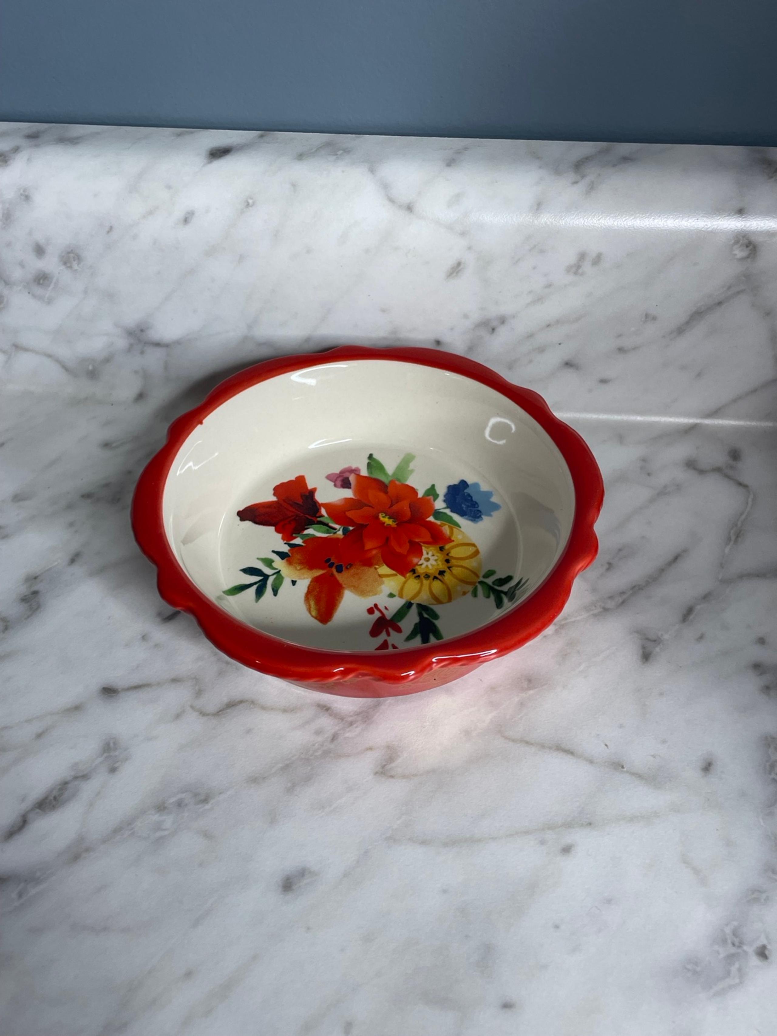 Pioneer woman mini pie plate