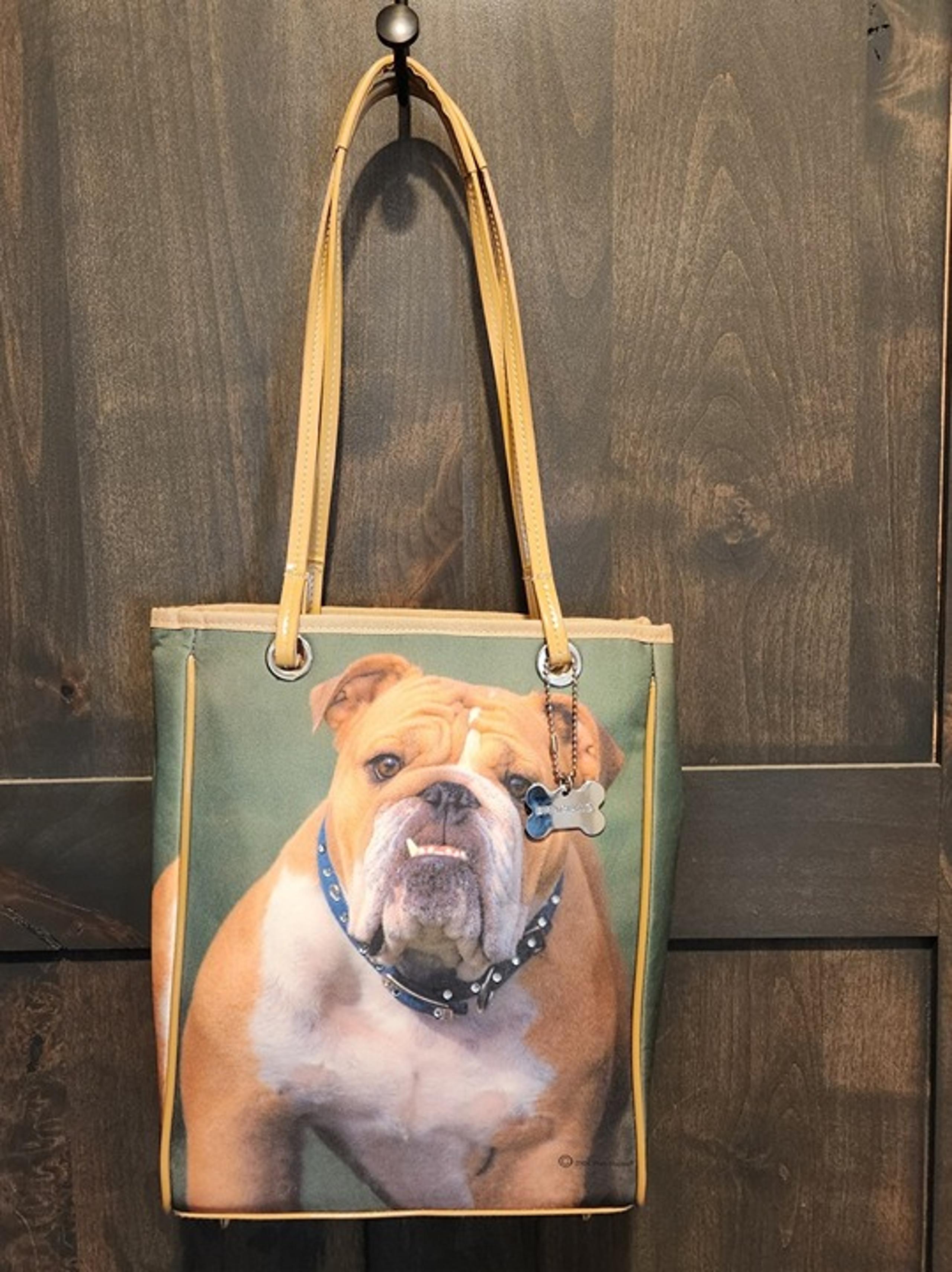 2004 Braciano English Bulldog w/Rhinestone Collar. Bag Tote Mark Raycroft Photo