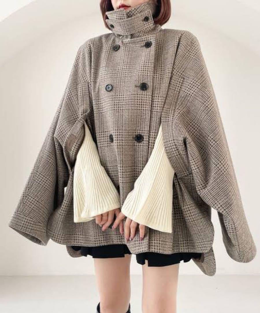 Heather Woolly Tech 2-Way Middle Cape Coat