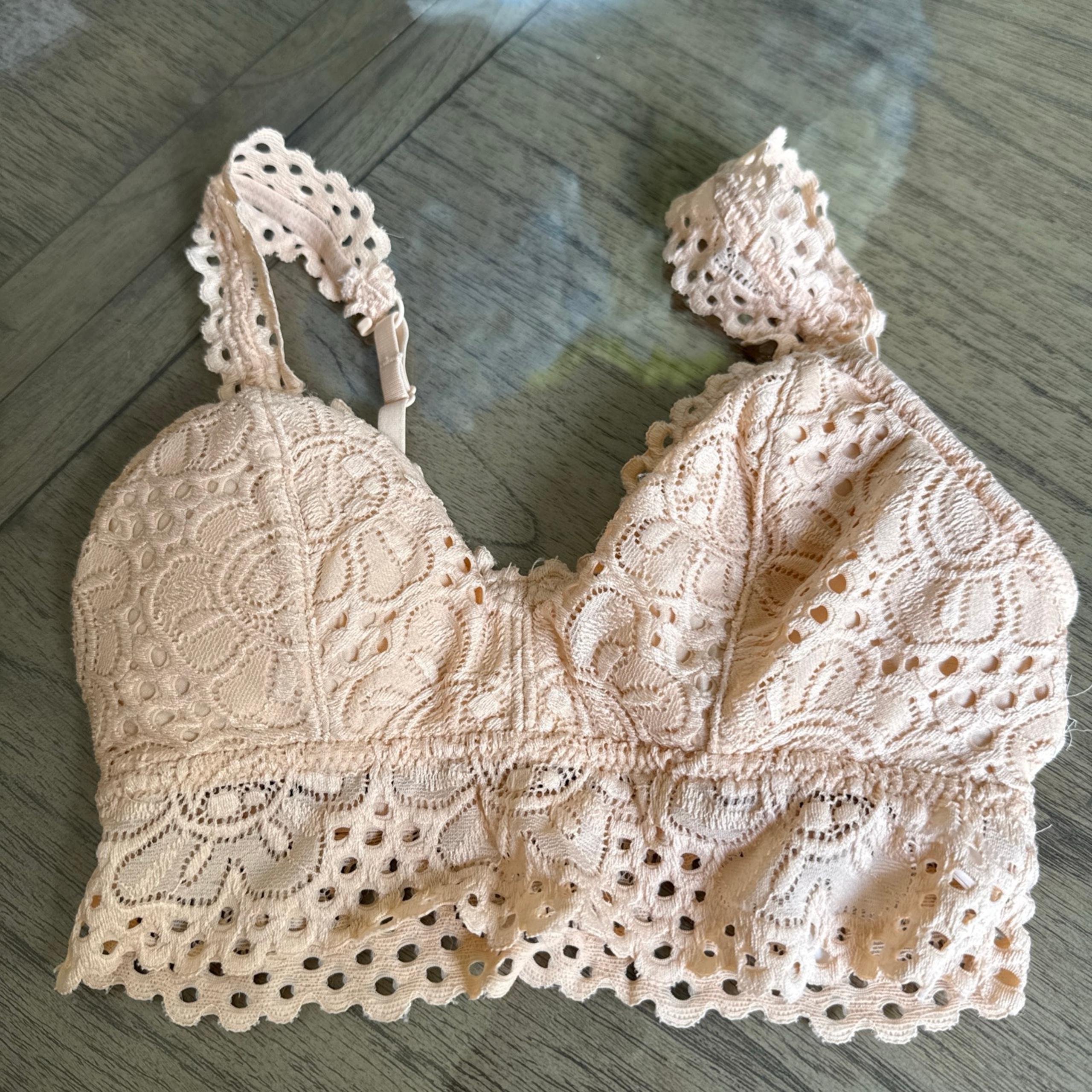 Aero lace bralette lined light peach size small