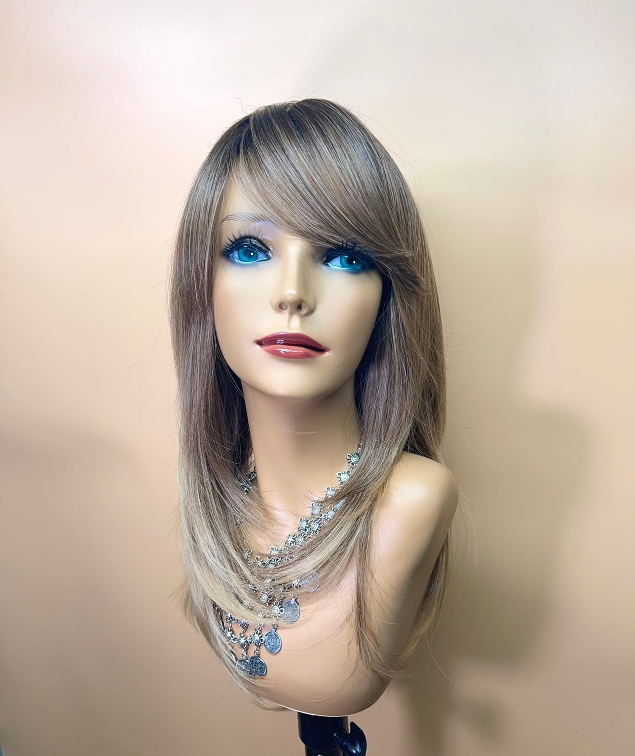18” bleached highlight brown bangs wig