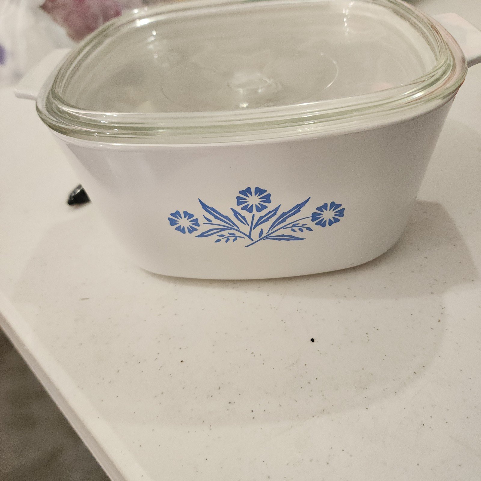 Vintage Cornflower 3qt Dutch Oven Casserole Dish