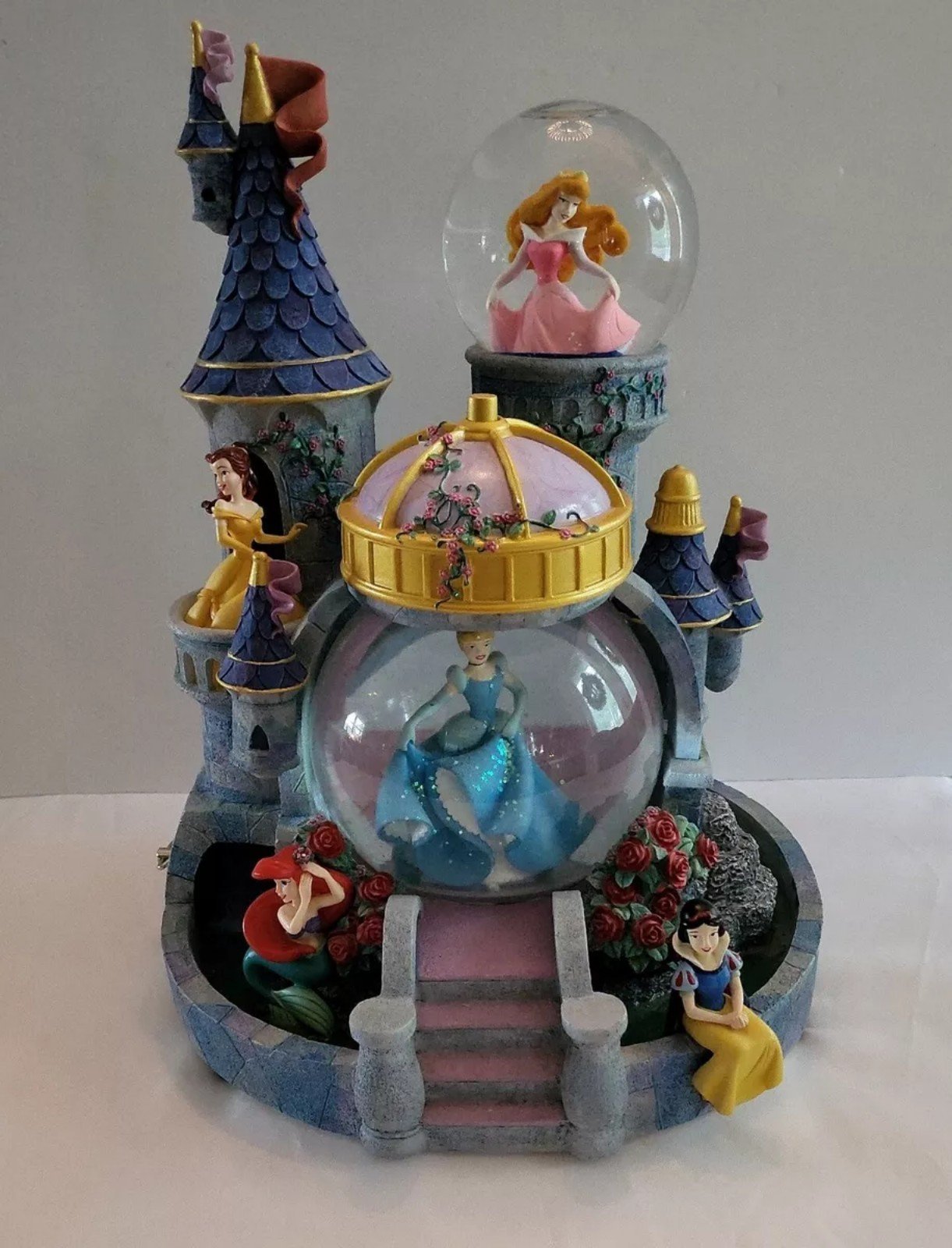 Disney Princess Castle Snow Globe