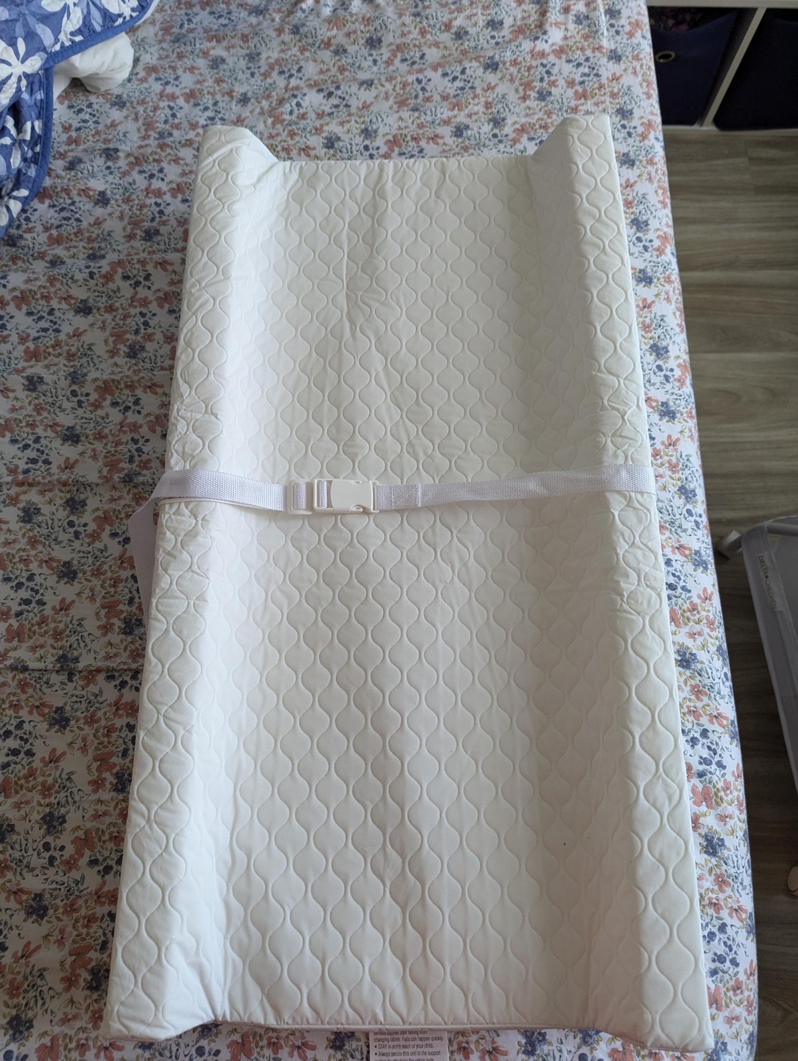 Changing Pad For Dresser Waterproof