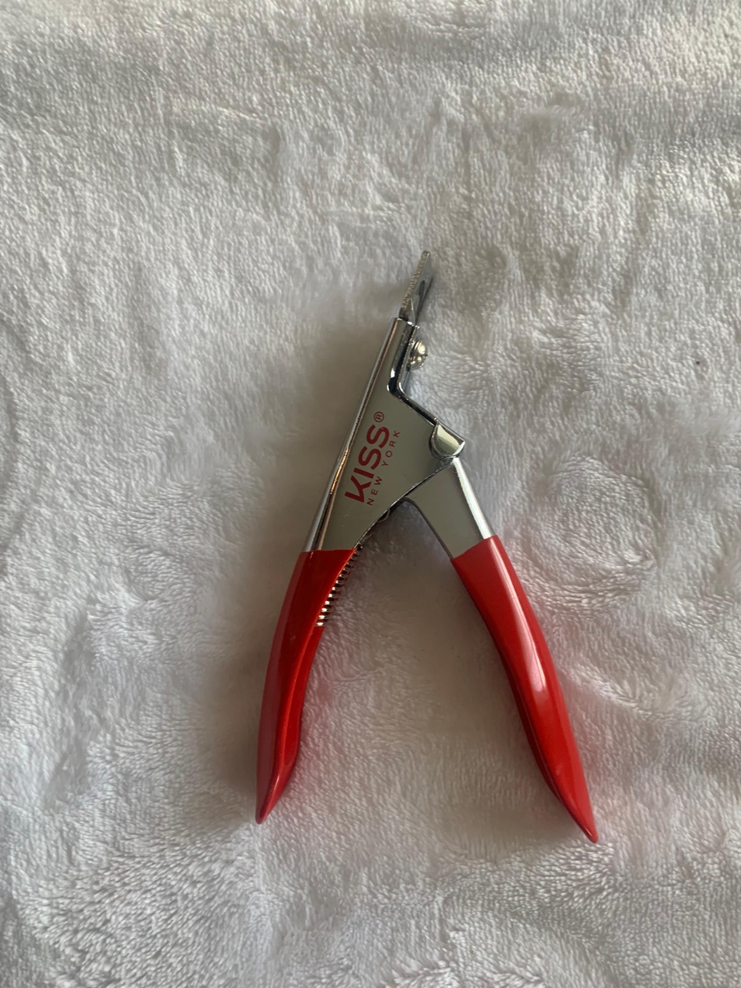 Nail tip clipper