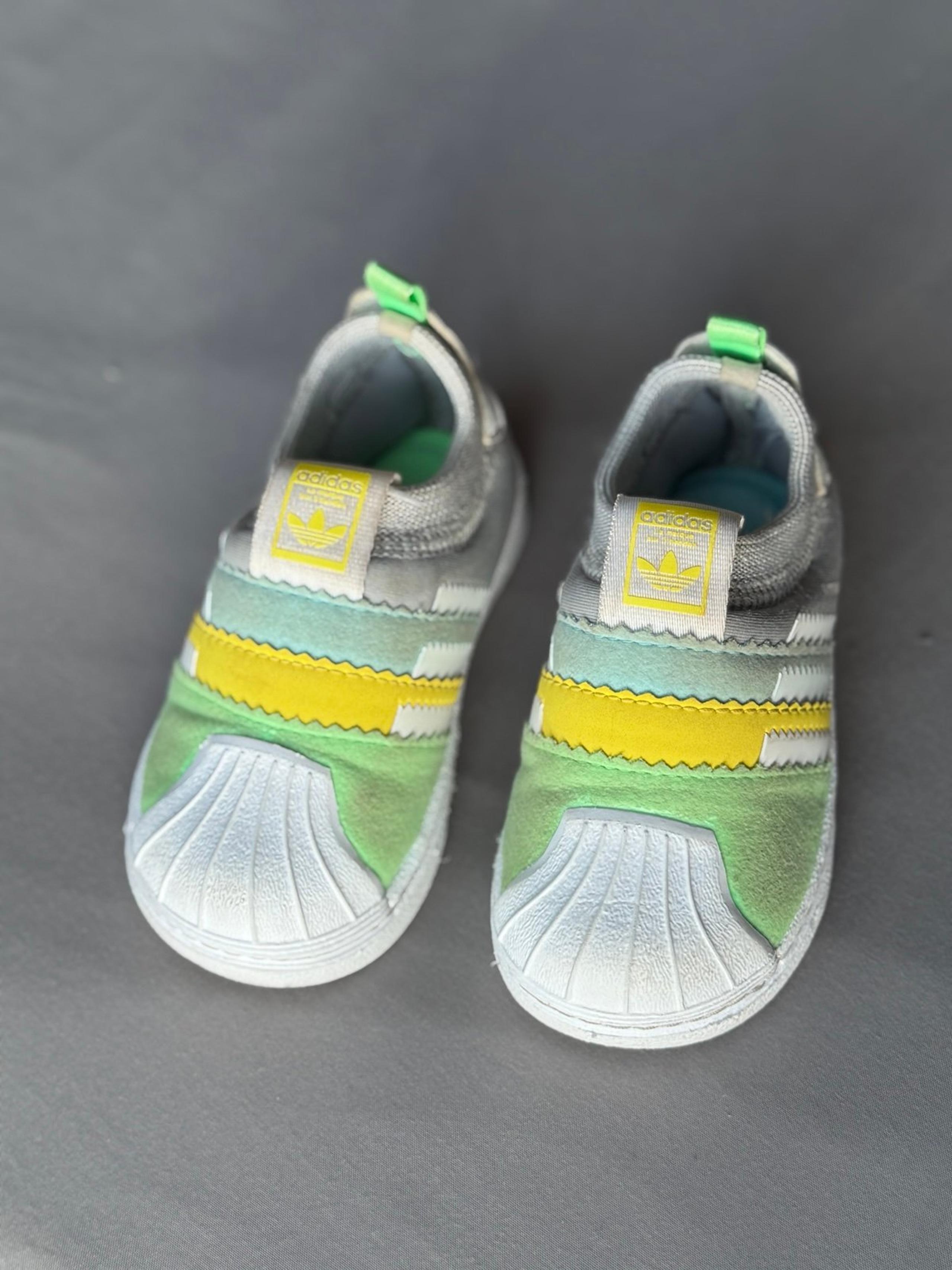 Adidas toddler sneakers