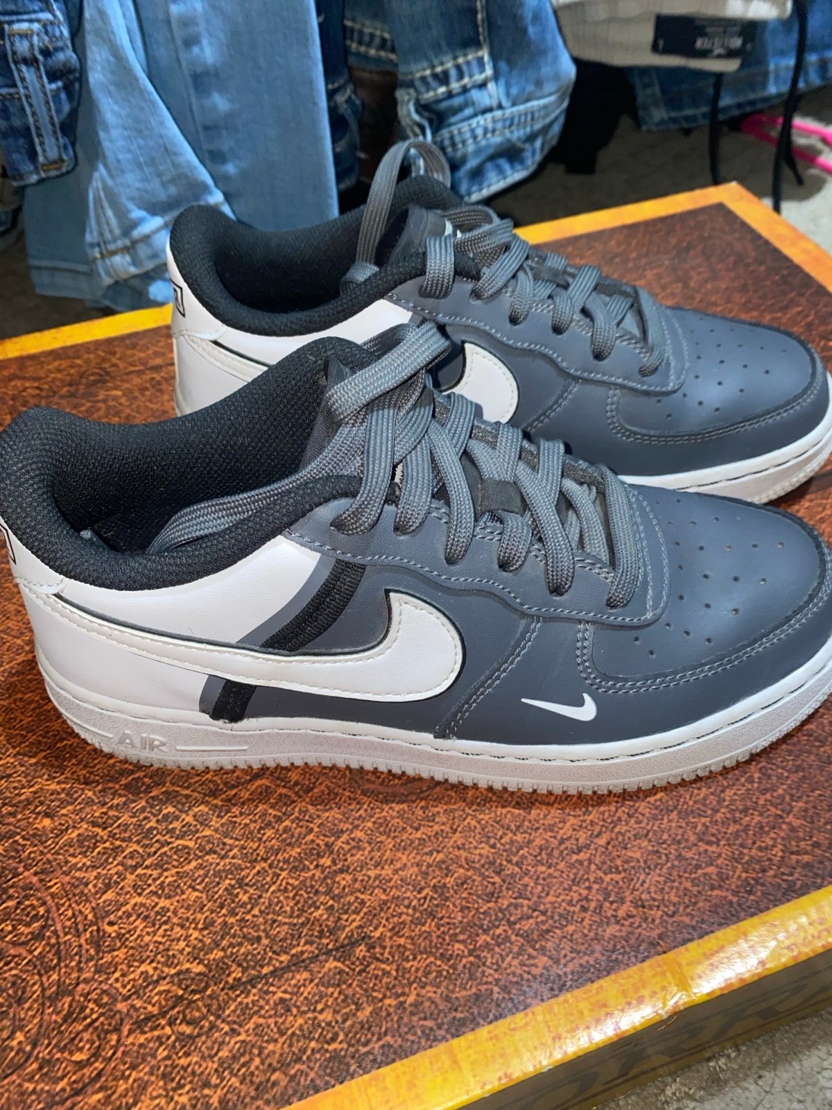 Nike Air Force